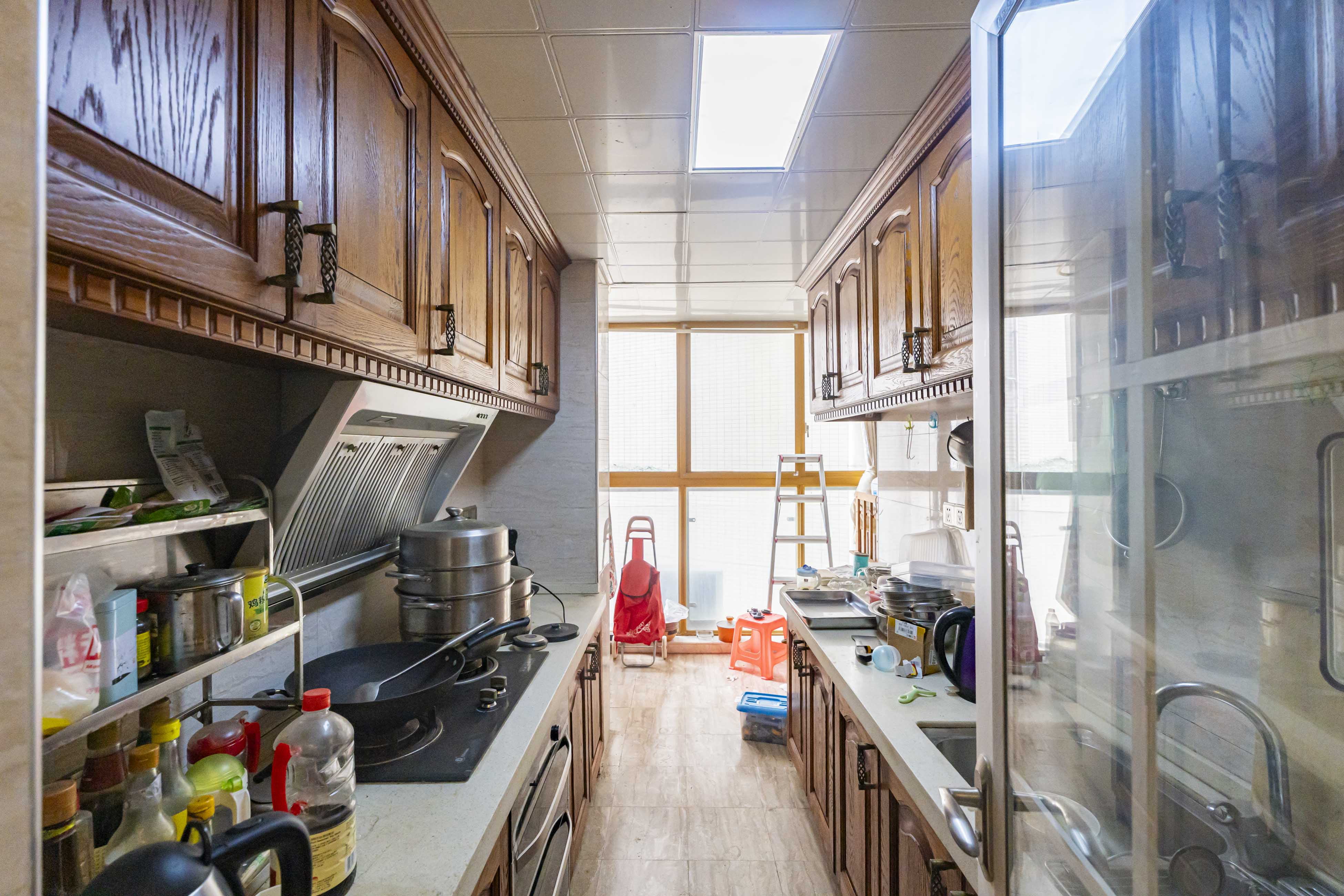 天健芙蓉盛世一期  3室2厅2卫    150.0万 天健芙蓉盛世一期  3室2厅2卫    150.0万厨房