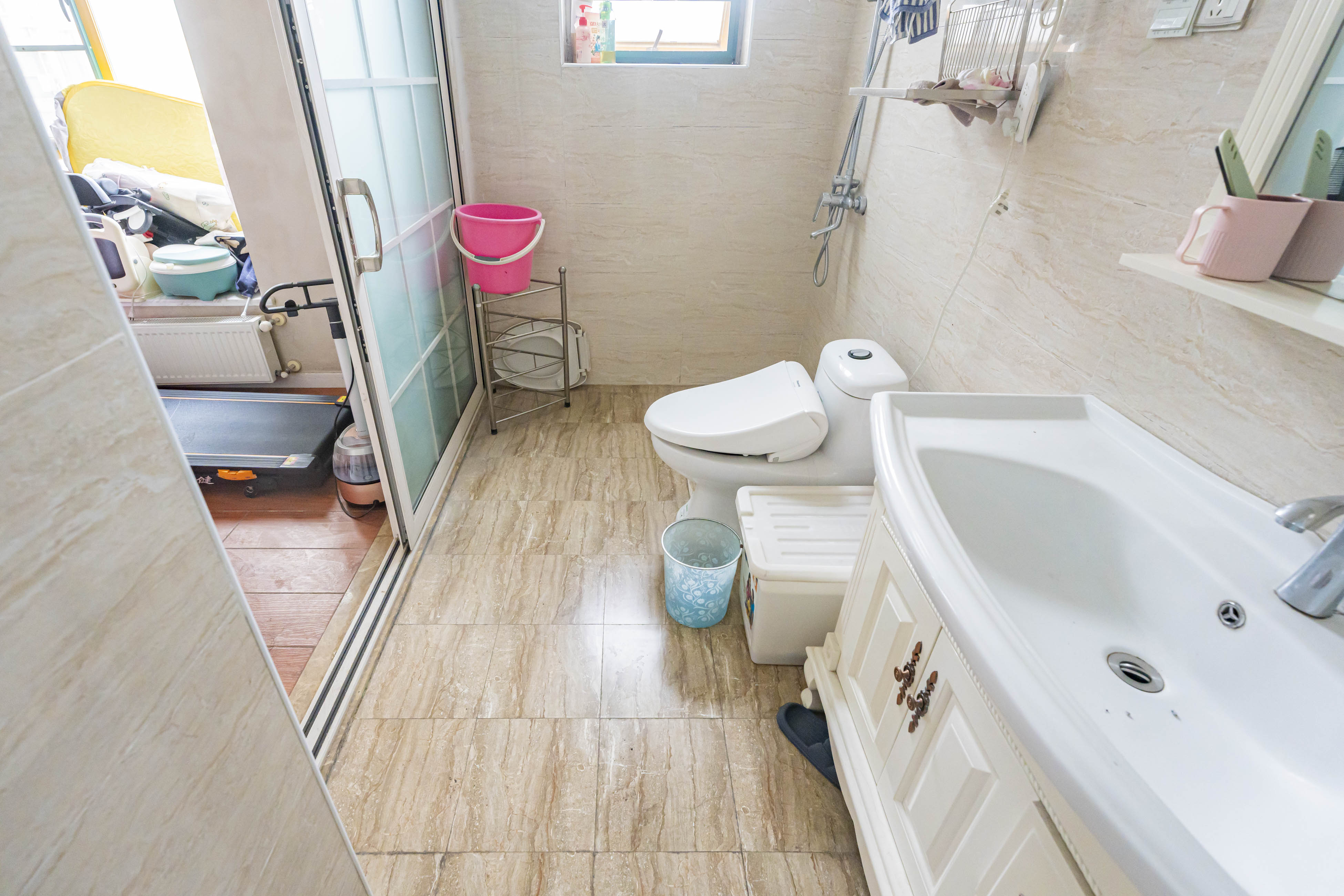 天健芙蓉盛世一期  3室2厅2卫    150.0万 天健芙蓉盛世一期  3室2厅2卫    150.0万卫生间