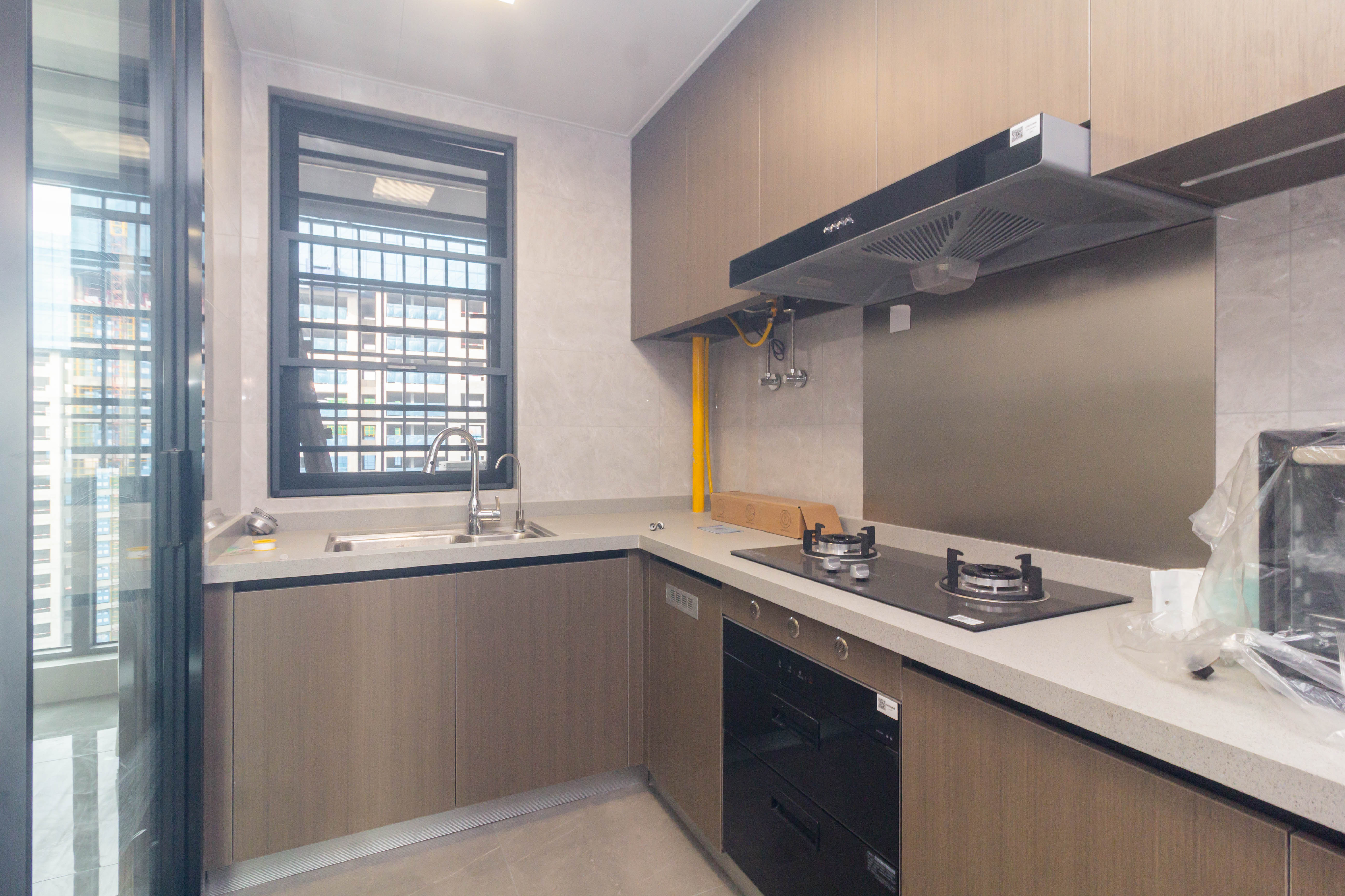 美的云樾 4室2厅2卫 220.0万 美的云樾 4室2厅2卫 220.0万厨房