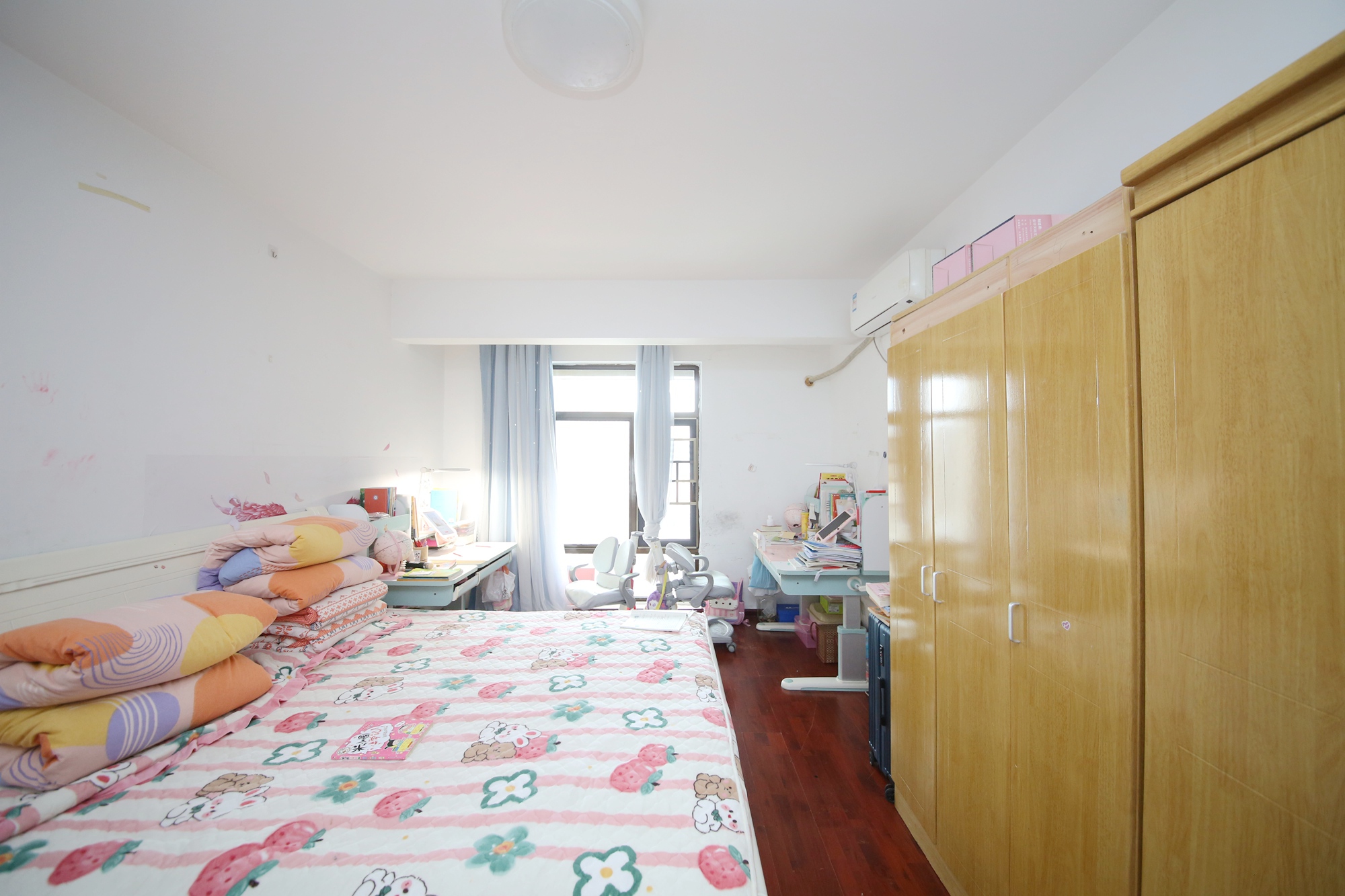 铂宫  3室2厅2卫    158.0万其他