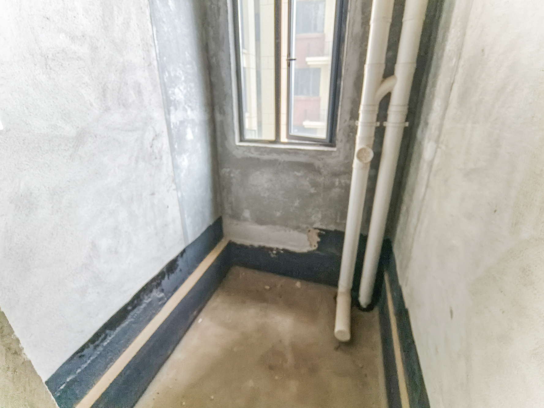 新长海玖龙台  4室2厅2卫    85.8万 新长海玖龙台  4室2厅2卫    85.8万卫生间