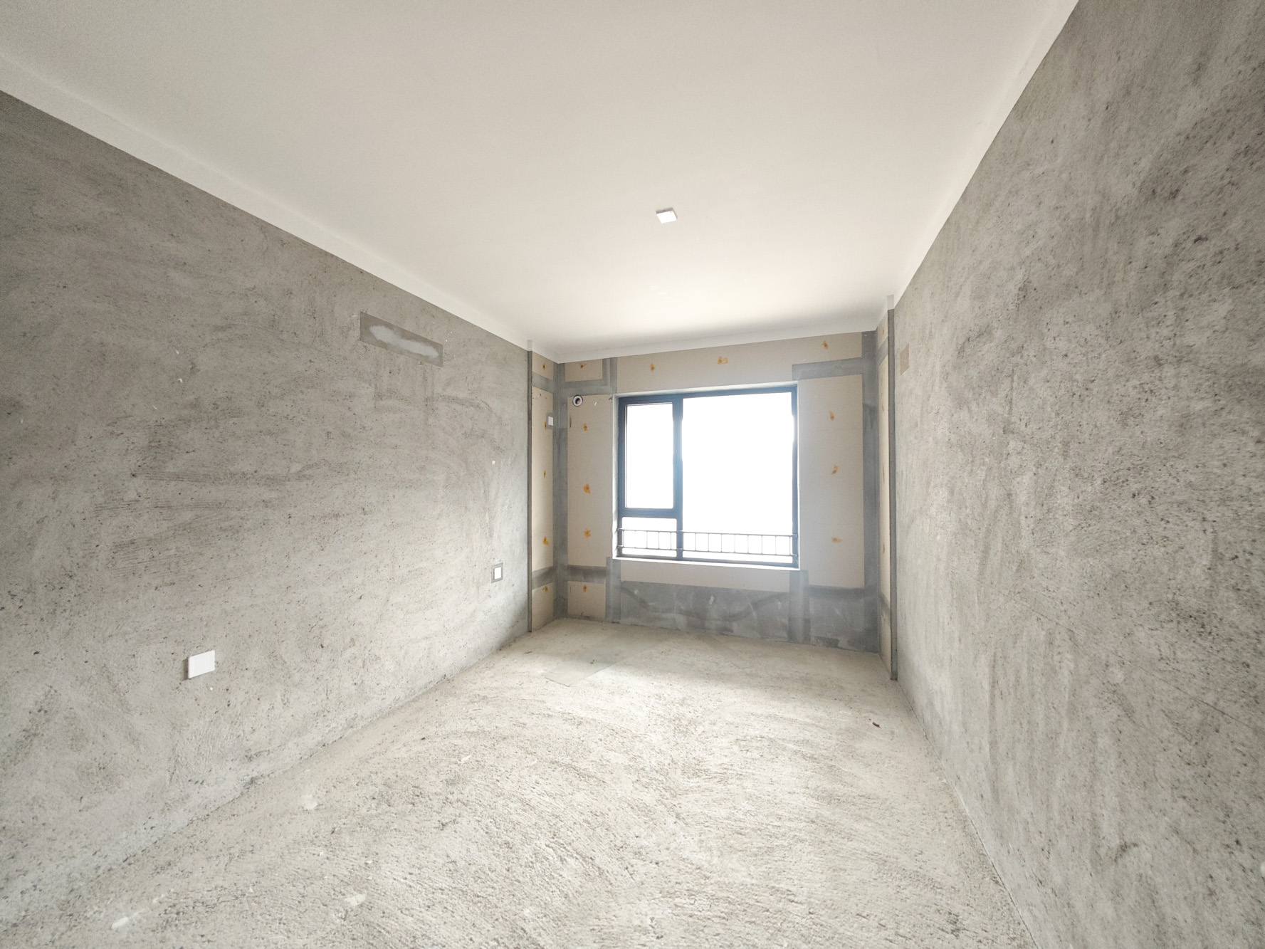 保利城(中航城国际社区、郡原美村) 4室2厅2卫 150.0万 保利城(中航城国际社区、郡原美村) 4室2厅2卫 150.0万卧室