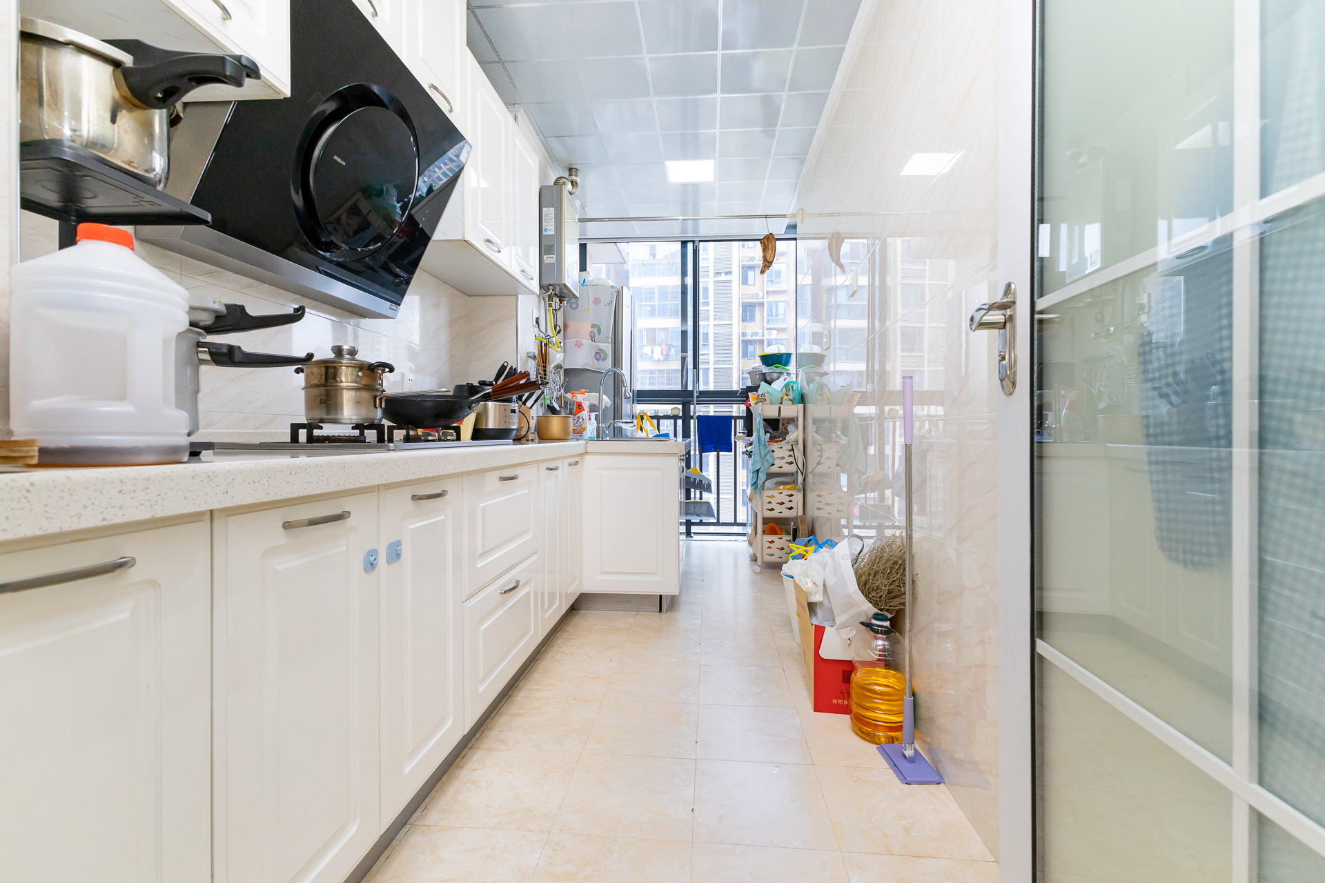 玛丽的花园(金色阳光家园)  3室2厅2卫    97.0万 玛丽的花园(金色阳光家园)  3室2厅2卫    97.0万厨房