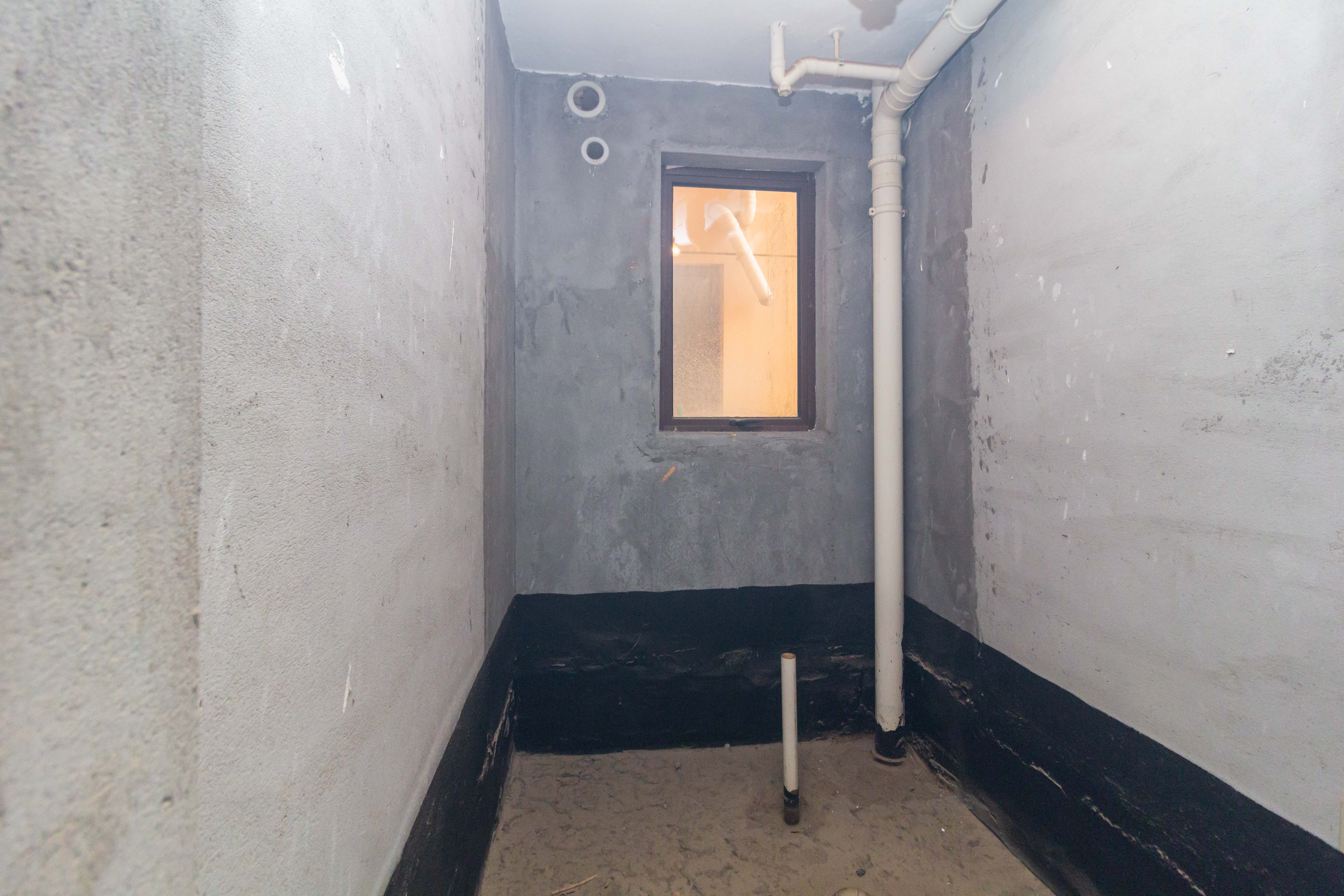 天园假日  3室2厅1卫    75.0万卫生间