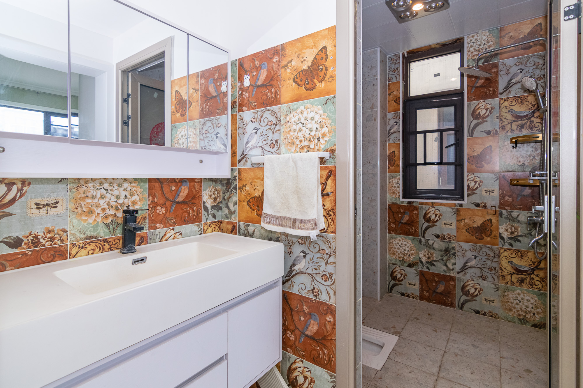 大汉汉园  5室2厅2卫    119.8万 大汉汉园  5室2厅2卫    119.8万卫生间