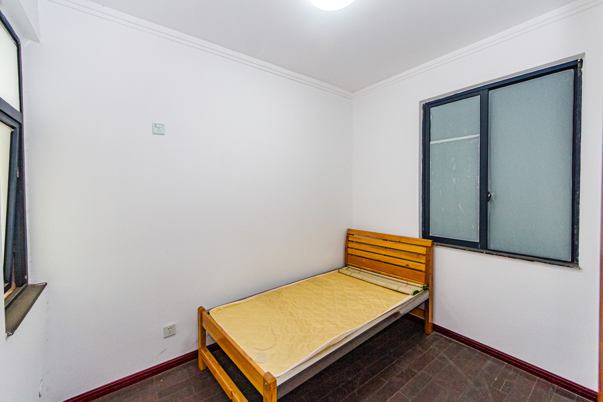 湘江世纪城达江苑  3室2厅2卫    70.8万 湘江世纪城达江苑  3室2厅2卫    70.8万卧室