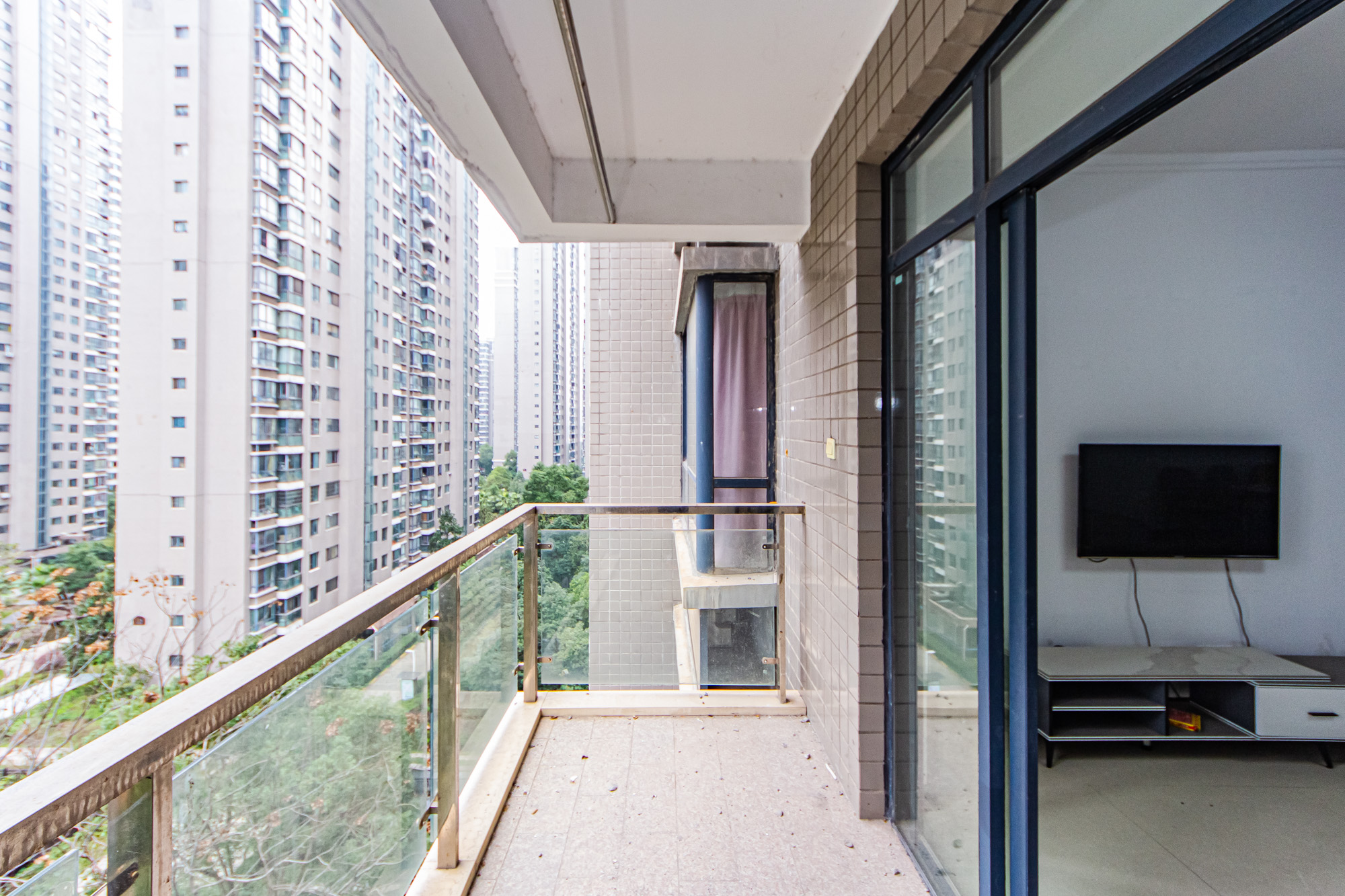 湘江世纪城达江苑  3室2厅2卫    70.8万 湘江世纪城达江苑  3室2厅2卫    70.8万阳台