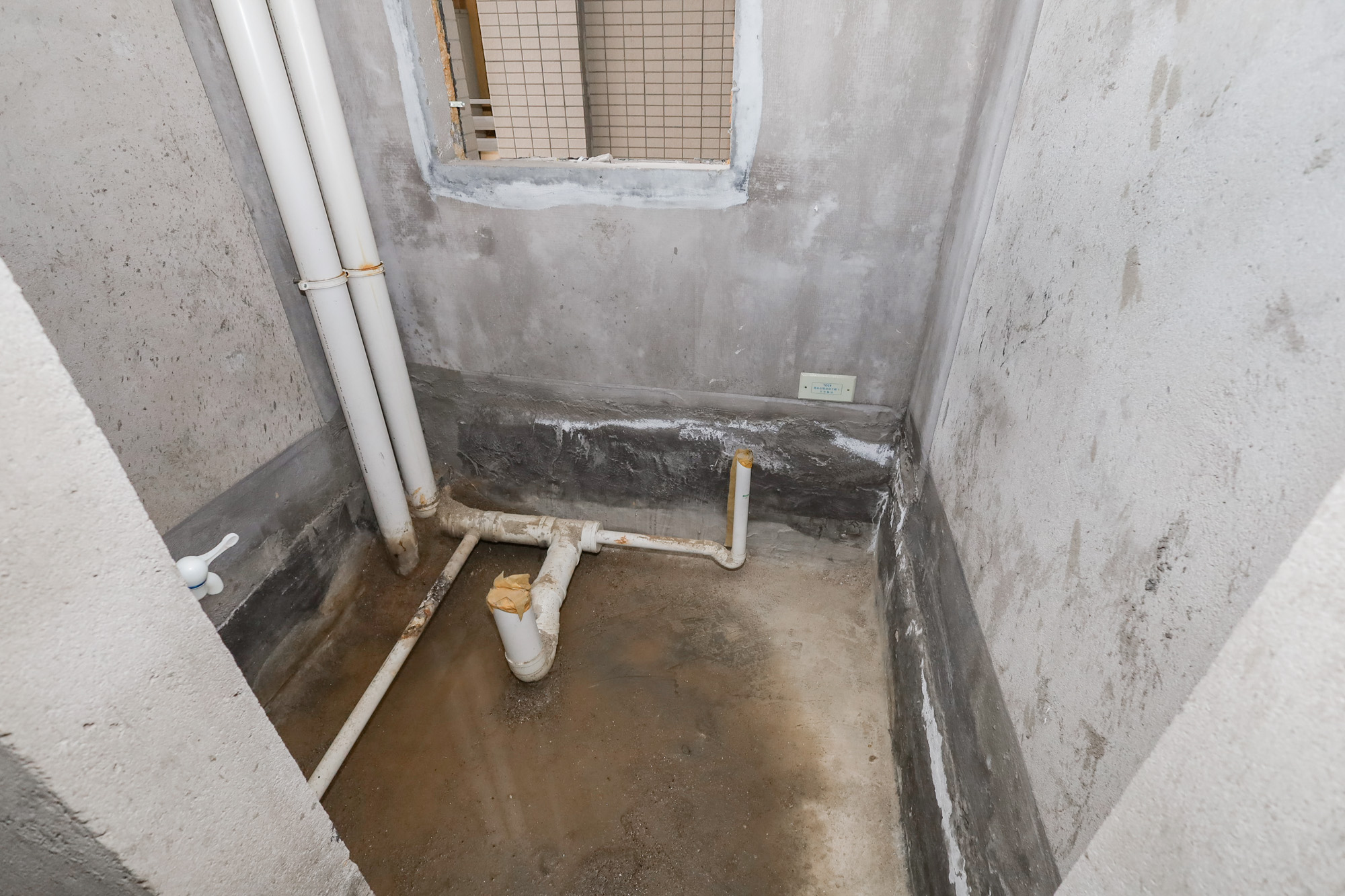 八方小区C区 3室2厅2卫 305.0万 八方小区C区 3室2厅2卫 305.0万卫生间