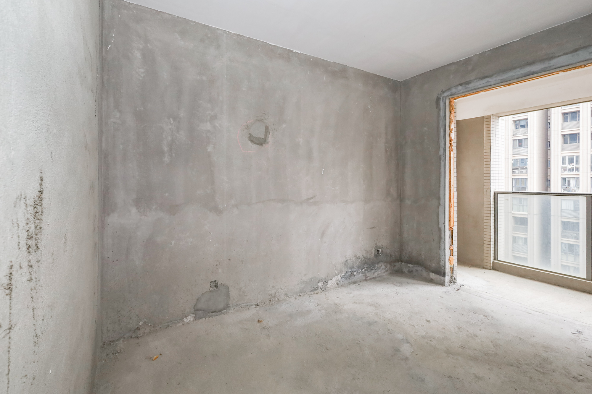 八方小区C区 3室2厅2卫 305.0万 八方小区C区 3室2厅2卫 305.0万卧室