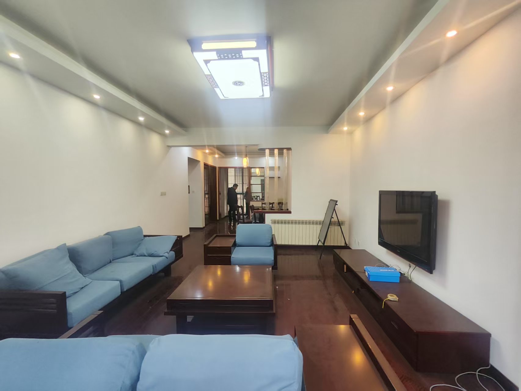 西域名邸  3室2厅2卫    78.0万 西域名邸  3室2厅2卫    78.0万室内图