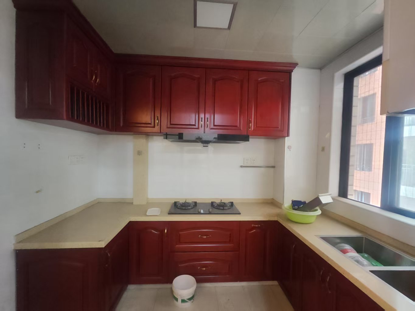 西域名邸  3室2厅2卫    78.0万 西域名邸  3室2厅2卫    78.0万室内图