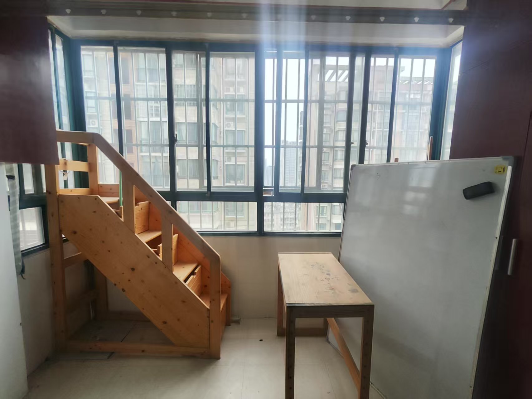 西域名邸  3室2厅2卫    78.0万 西域名邸  3室2厅2卫    78.0万室内图