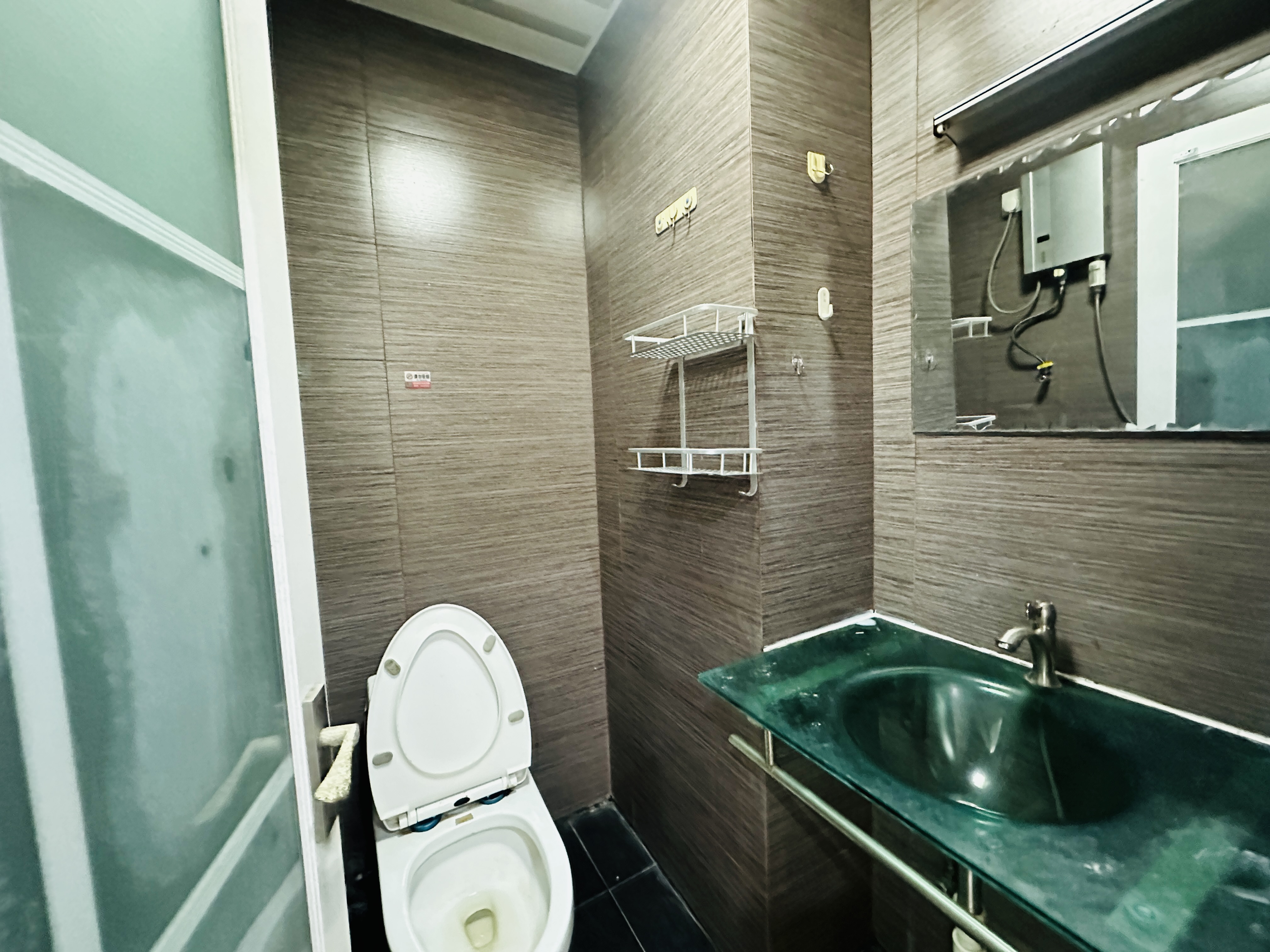 天骋康都 1室1厅1卫 36.0万 天骋康都 1室1厅1卫 36.0万卫生间