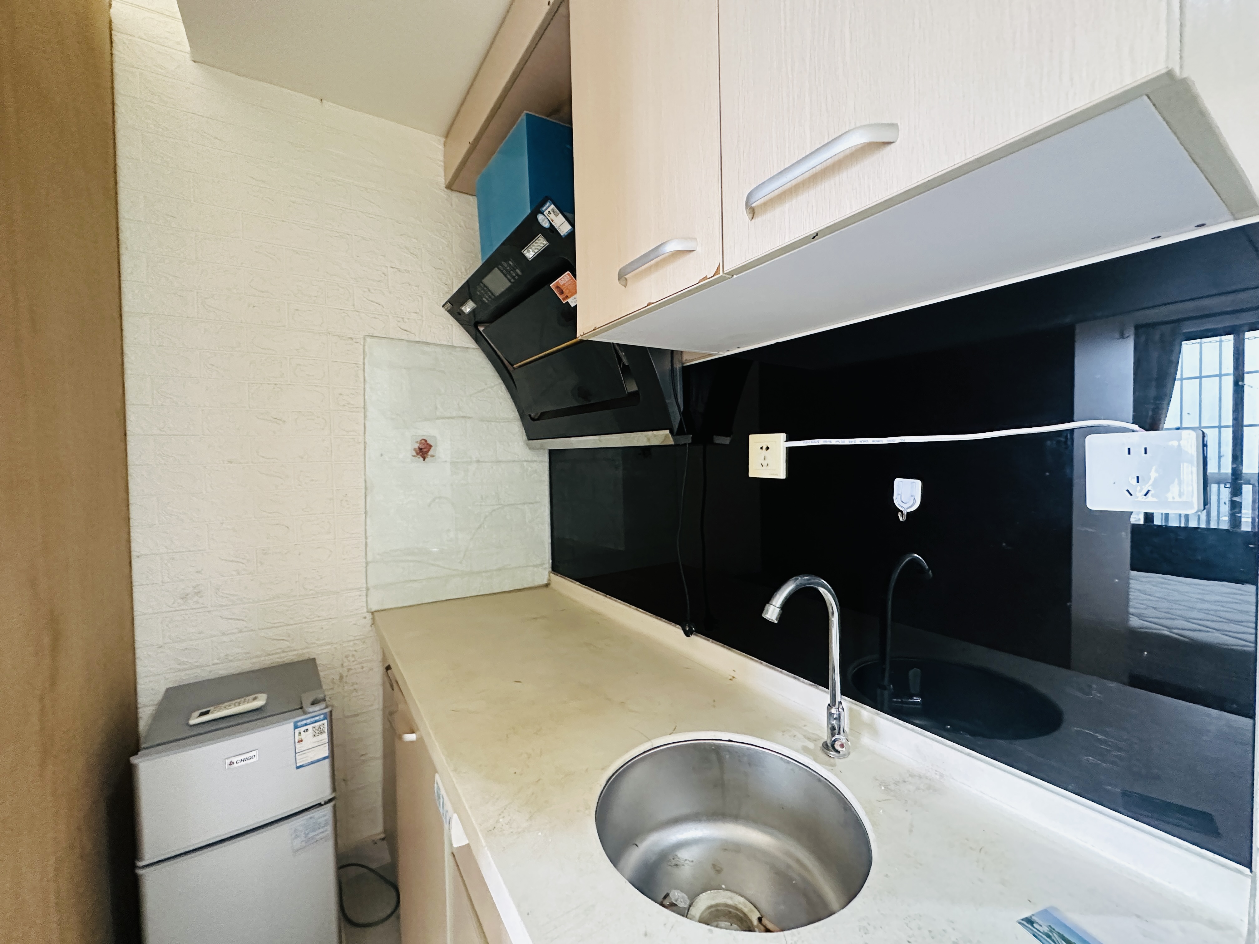 天骋康都 1室1厅1卫 36.0万 天骋康都 1室1厅1卫 36.0万厨房