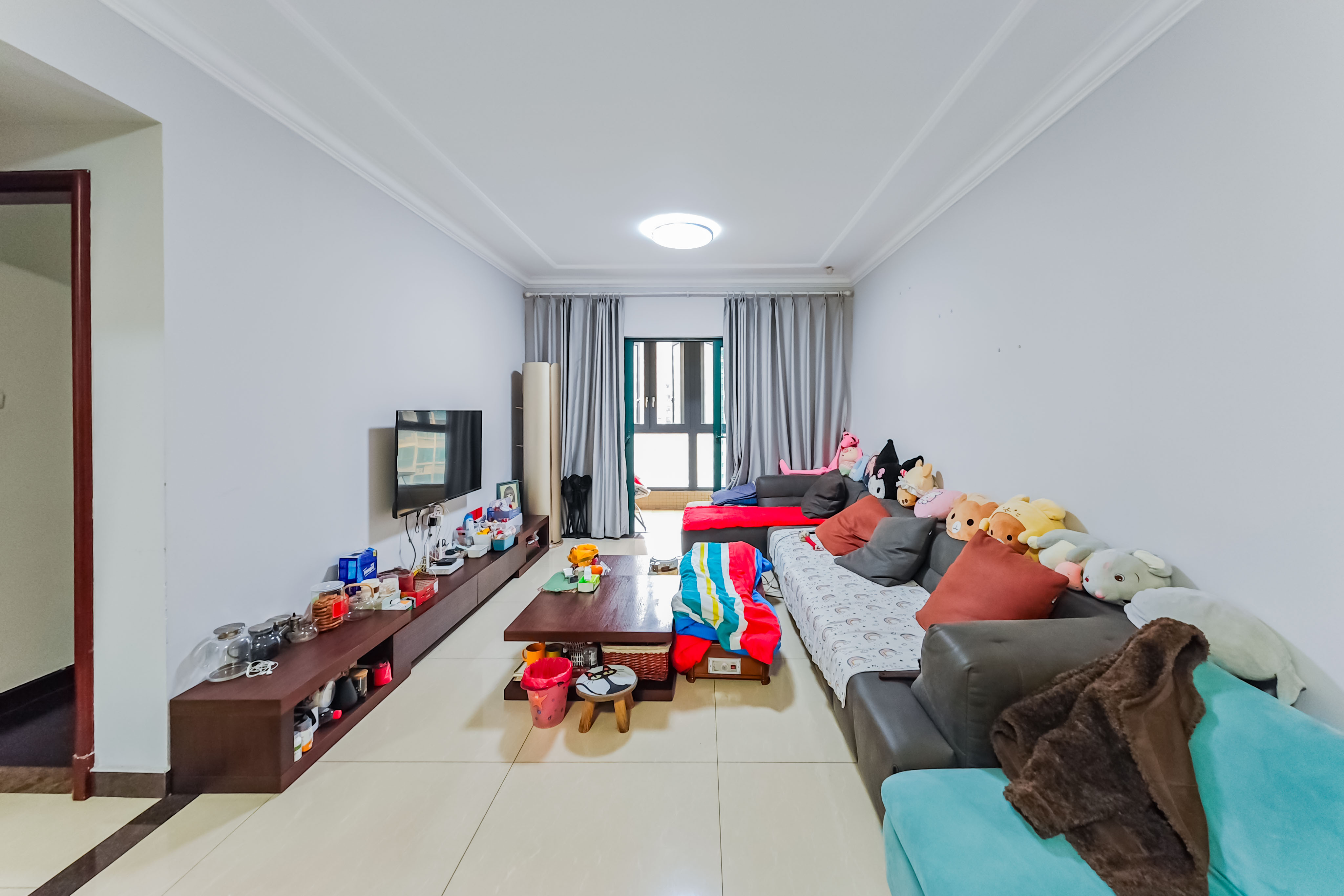 恒大绿洲 2室2厅1卫 75.0万 恒大绿洲 2室2厅1卫 75.0万客厅