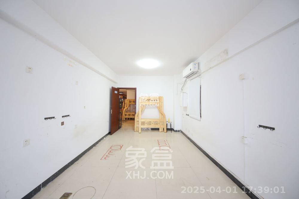 金烨融府 3室1厅1卫 3200.0元/月 金烨融府 3室1厅1卫 3200.0元/月室内图