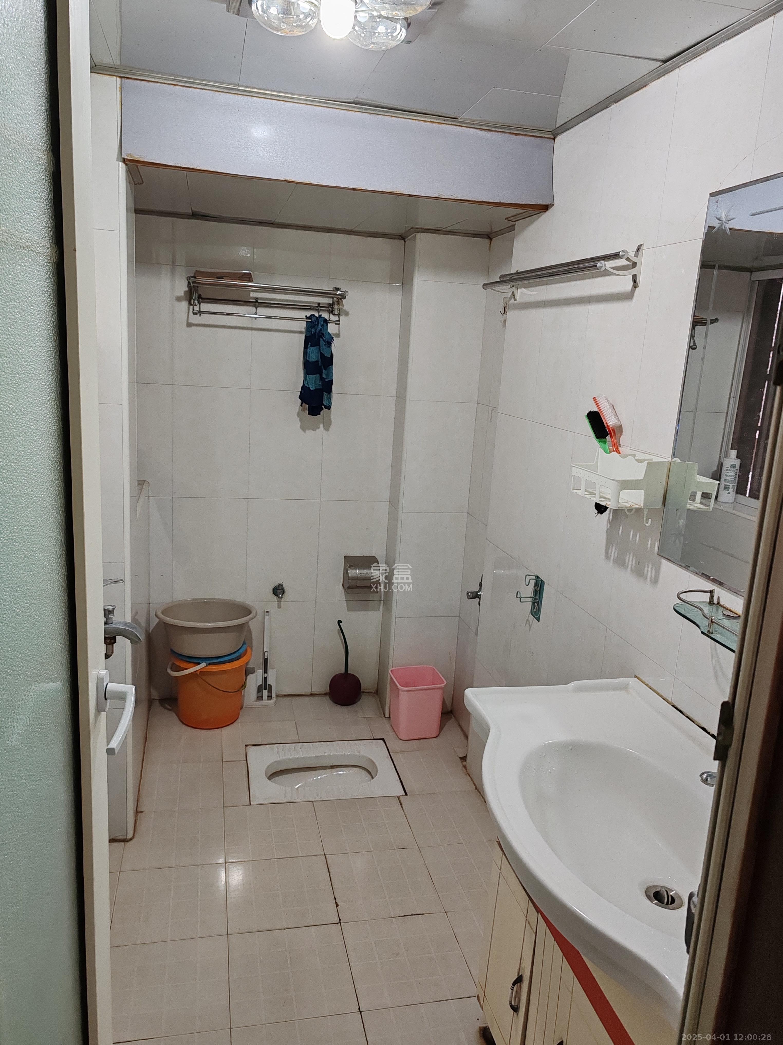 红树湾  2室2厅1卫   1800.00元/月室内图