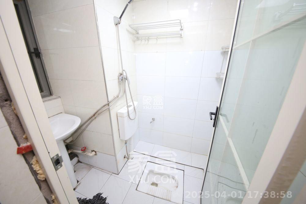 金烨融府 3室1厅1卫 3200.0元/月 金烨融府 3室1厅1卫 3200.0元/月室内图