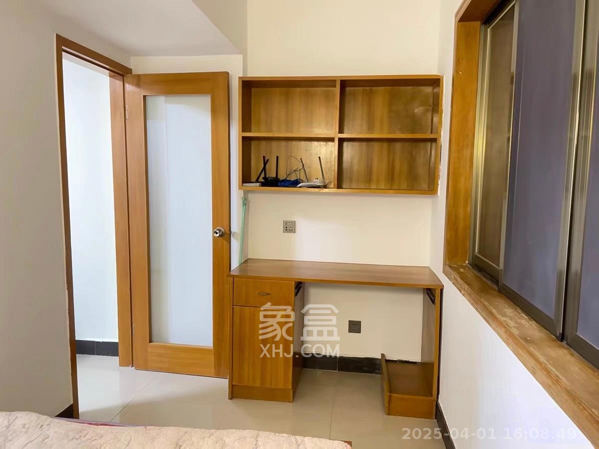 三和公寓  1室1厅1卫   1400.00元/月室内图