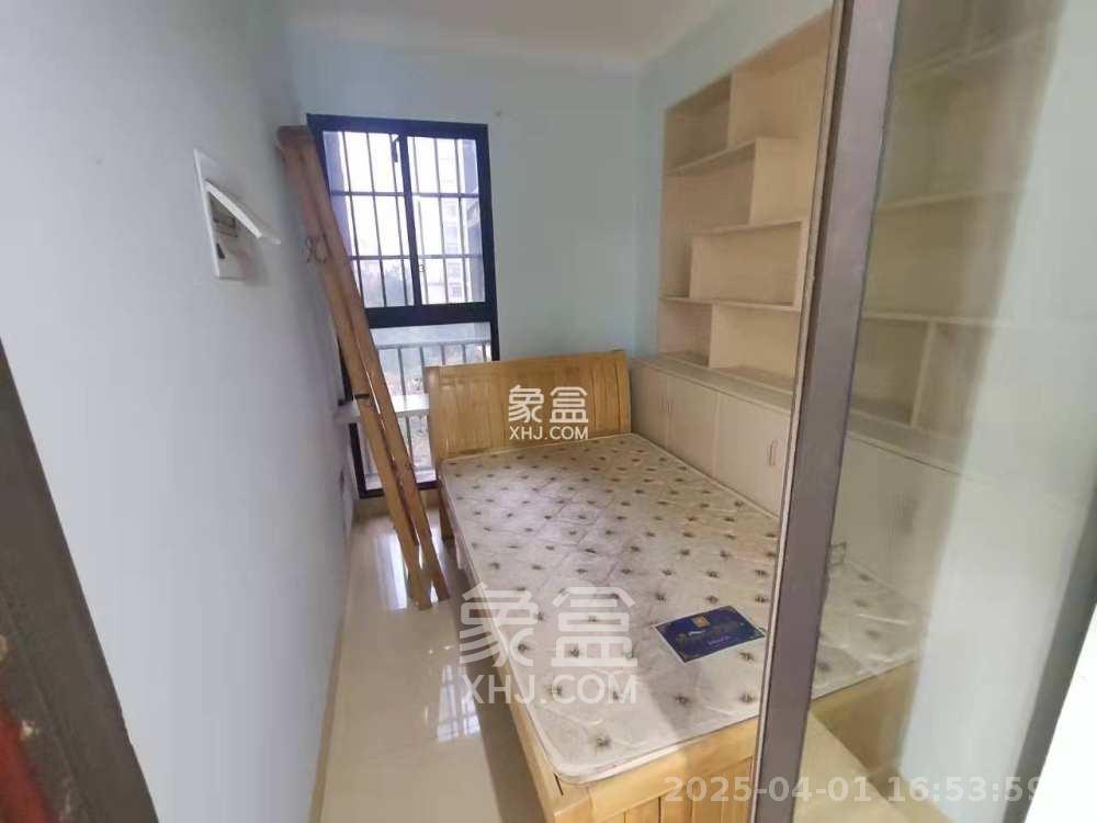 金侨城  4室2厅1卫   51.80万室内图