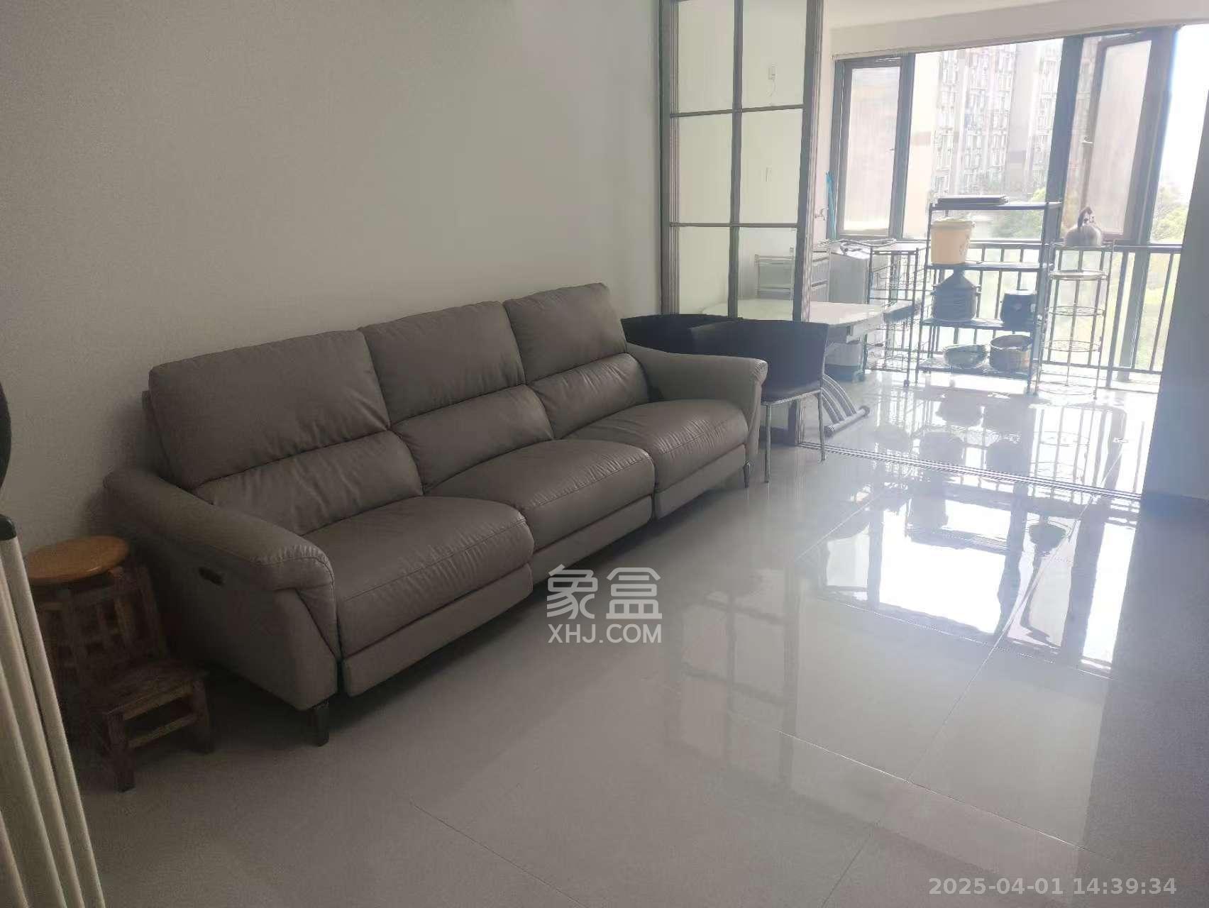 华菱蓝调国际(华菱.香墅美地) 2室2厅1卫 2100.0元/月 华菱蓝调国际(华菱.香墅美地) 2室2厅1卫 2100.0元/月室内图