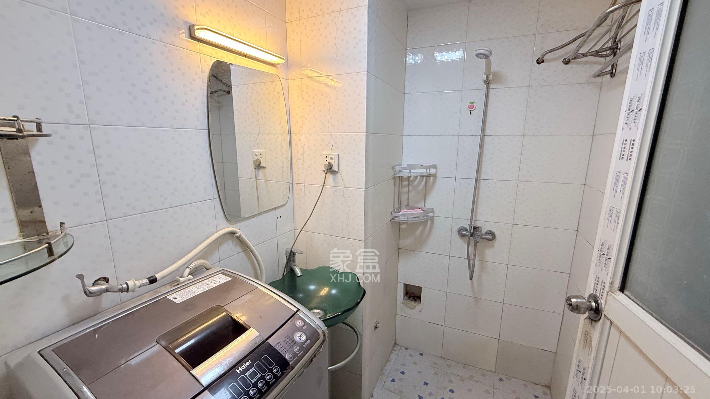 颐美会现代城 1室1厅1卫 1980.0元/月 颐美会现代城 1室1厅1卫 1980.0元/月室内图