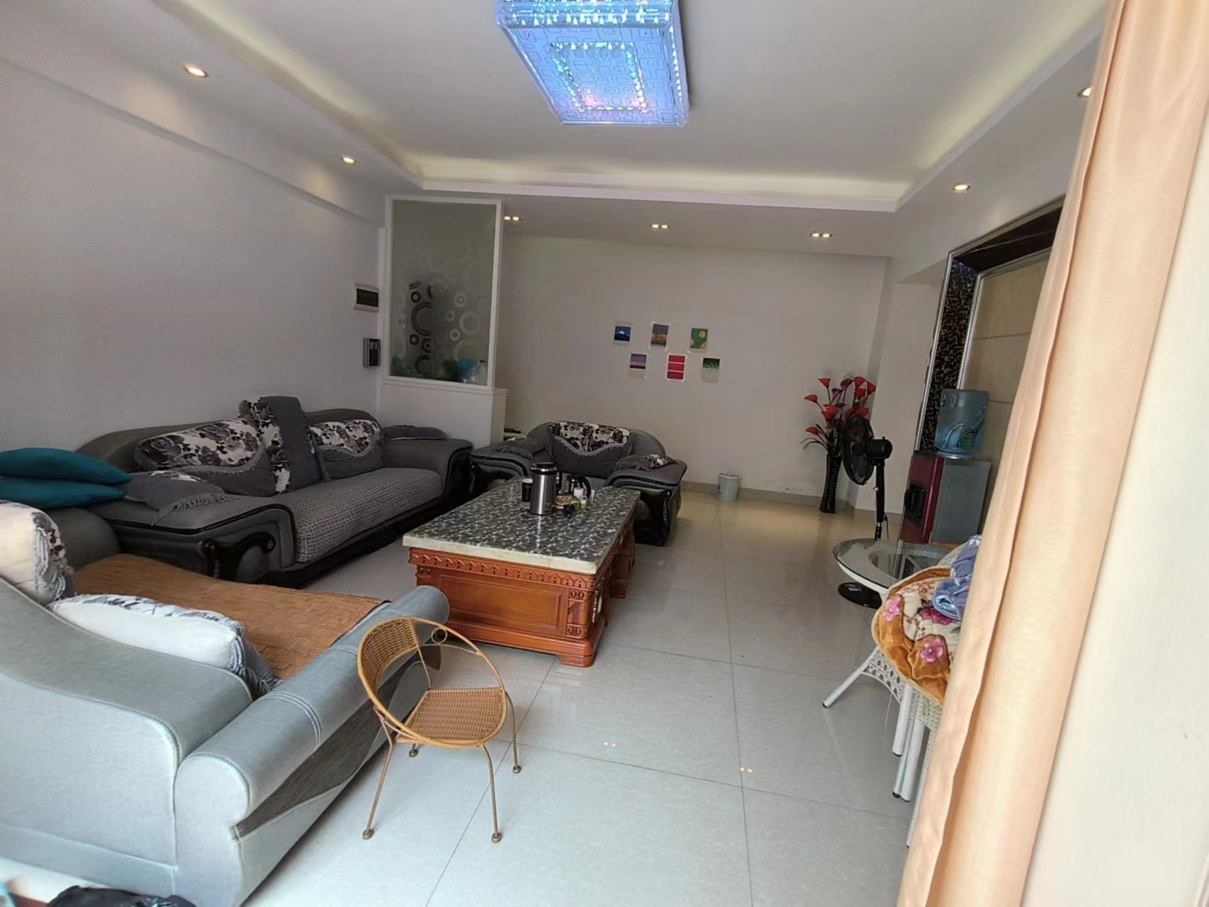 雅香苑 3室0厅0卫 2500.0元/月 雅香苑 3室0厅0卫 2500.0元/月户型图