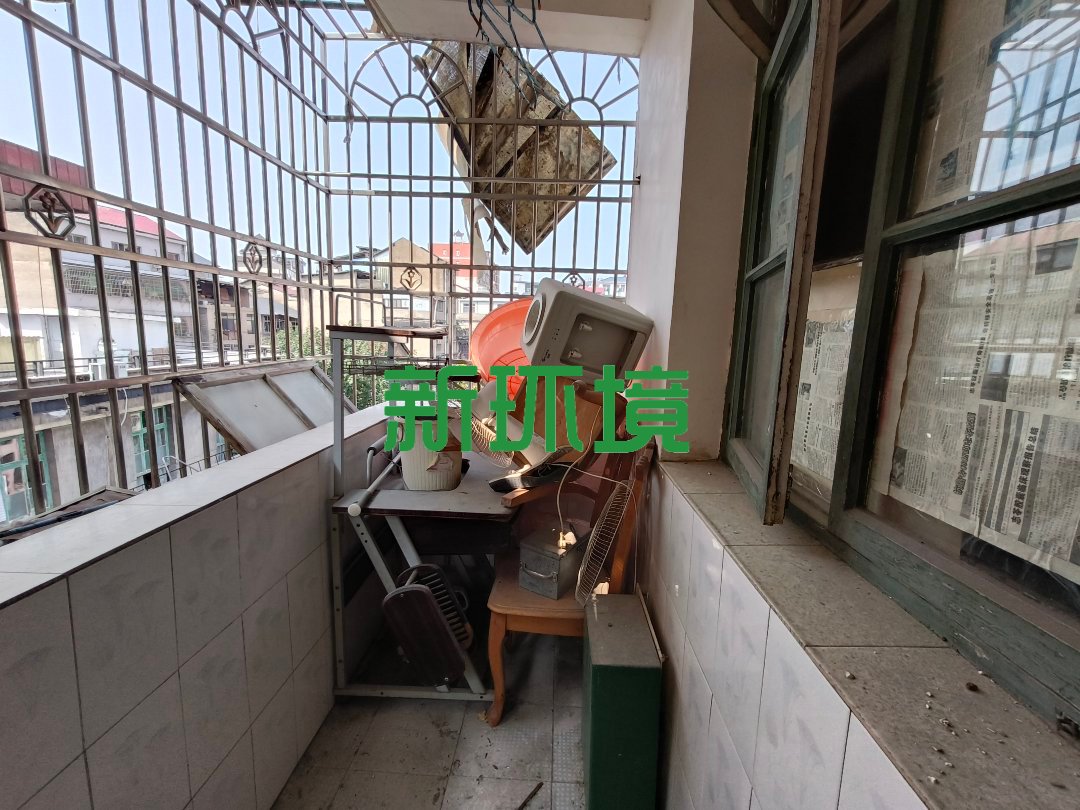 建行宿舍  3室2厅1卫   29.80万客厅