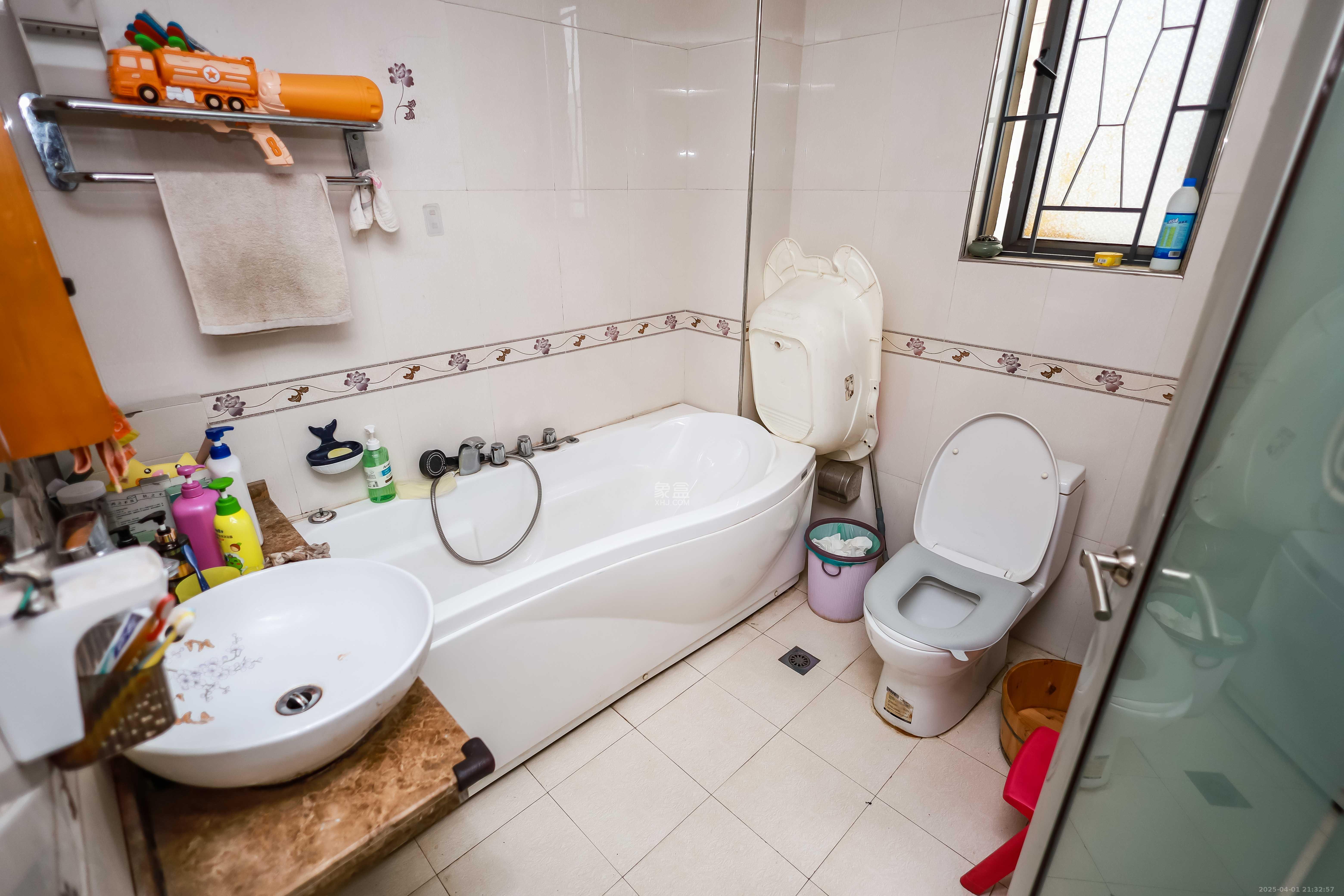 卓越蔚蓝海岸二期 3室2厅2卫 3000.0元/月 卓越蔚蓝海岸二期 3室2厅2卫 3000.0元/月室内图