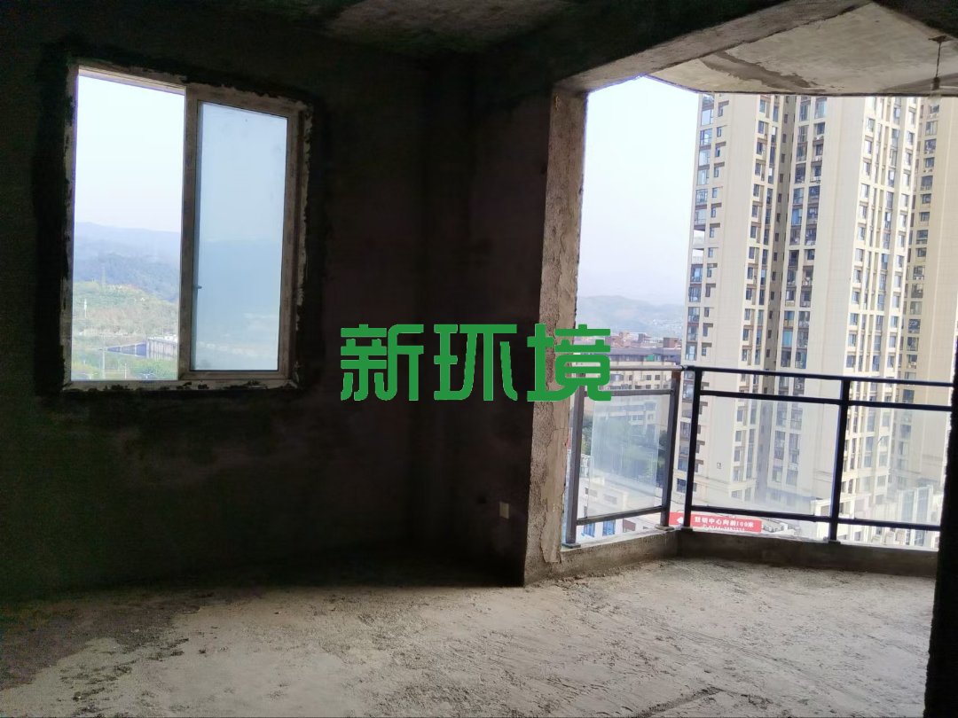 东城首座  3室2厅2卫   52.00万客厅