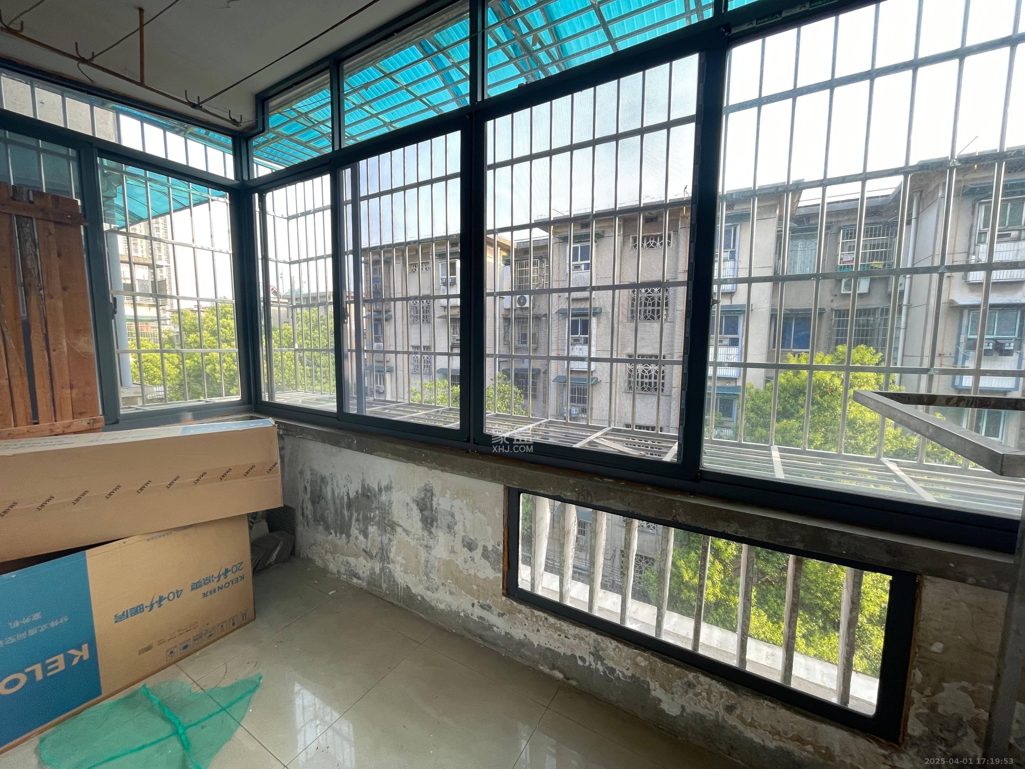 茶园坡社区(原王家冲社区) 2室2厅1卫 1100.0元/月 茶园坡社区(原王家冲社区) 2室2厅1卫 1100.0元/月室内图