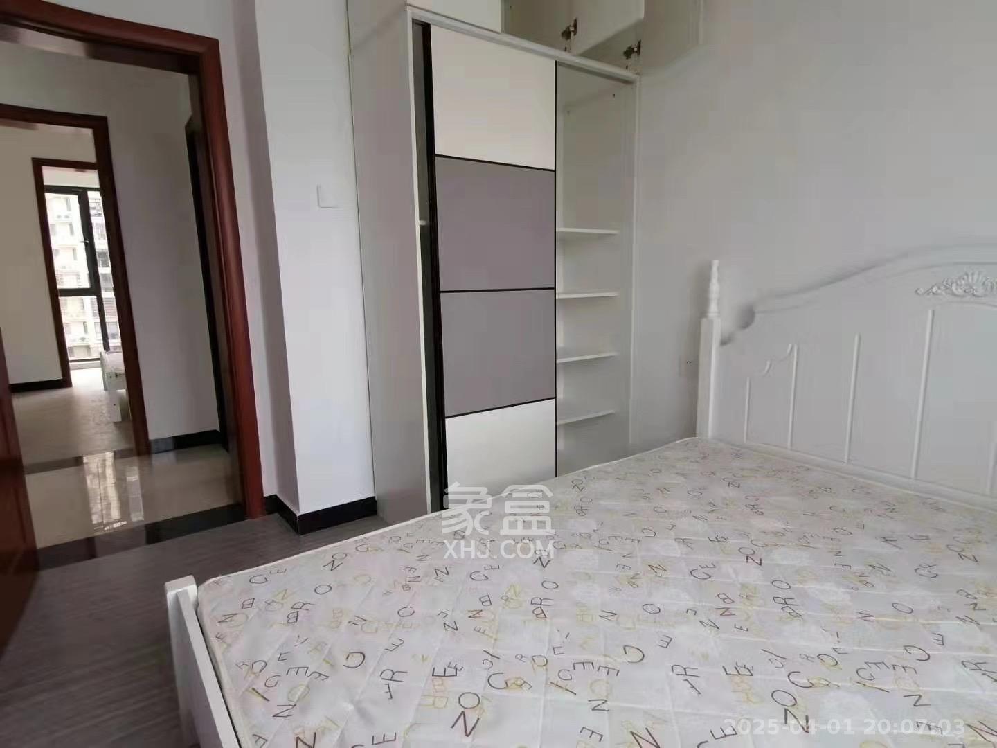 星城新宇川河苑 1室1厅1卫 1500.0元/月 星城新宇川河苑 1室1厅1卫 1500.0元/月室内图