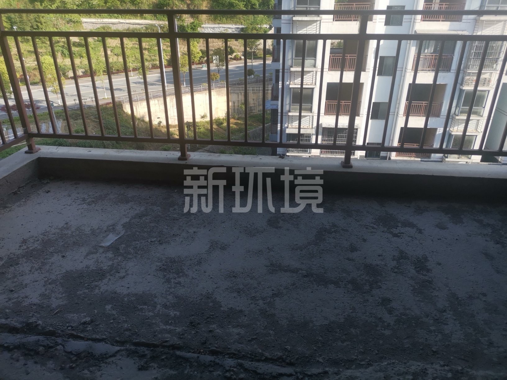 森林之家  3室2厅1卫   29.00万客厅