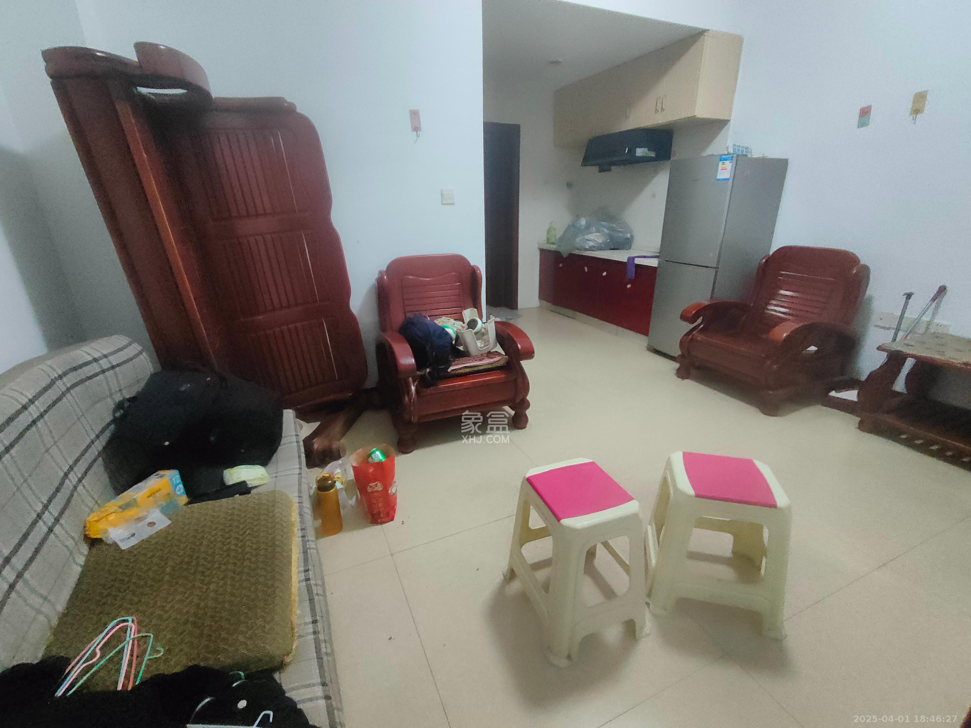 骑龙安置小区  2室1厅1卫   1200.00元/月室内图