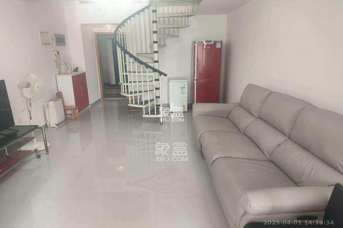 华菱蓝调国际(华菱.香墅美地) 2室2厅1卫 2100.0元/月 华菱蓝调国际(华菱.香墅美地) 2室2厅1卫 2100.0元/月室内图