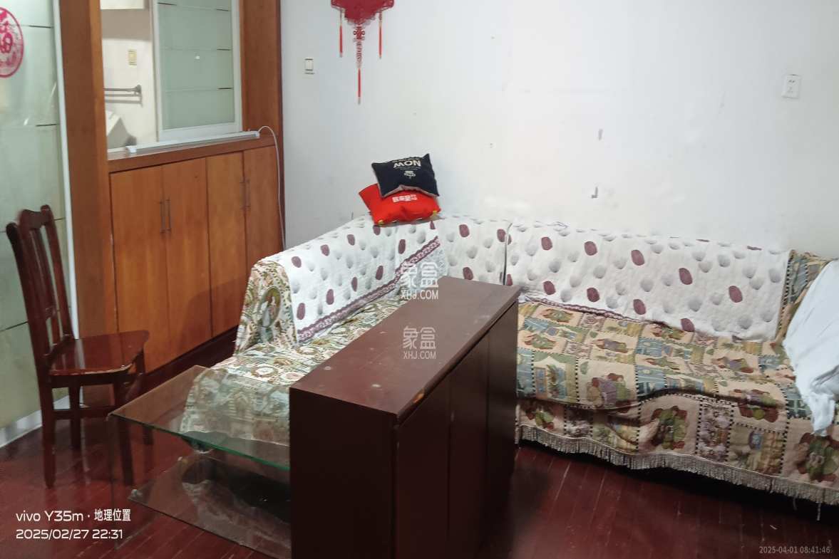 东风路新二村 2室1厅1卫 1800.0元/月 东风路新二村 2室1厅1卫 1800.0元/月室内图