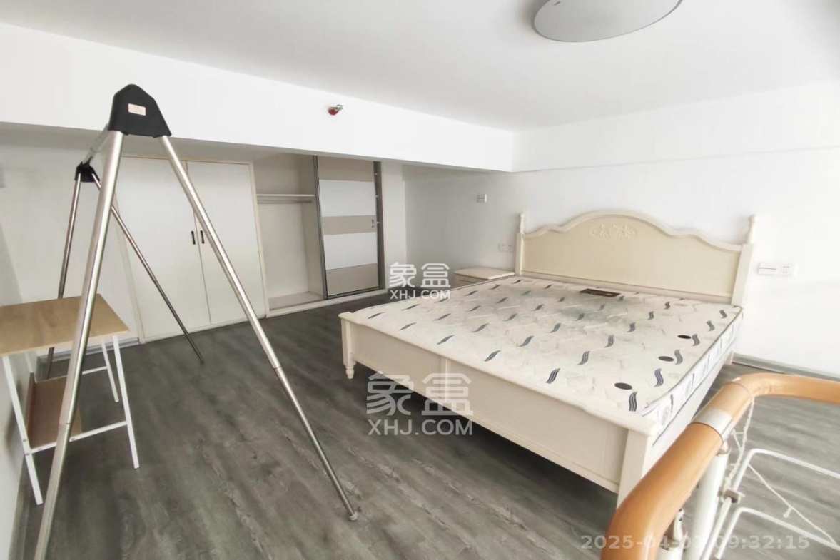 中建芙蓉嘉苑  1室1厅1卫    1600.0元/月 中建芙蓉嘉苑  1室1厅1卫    1600.0元/月室内图