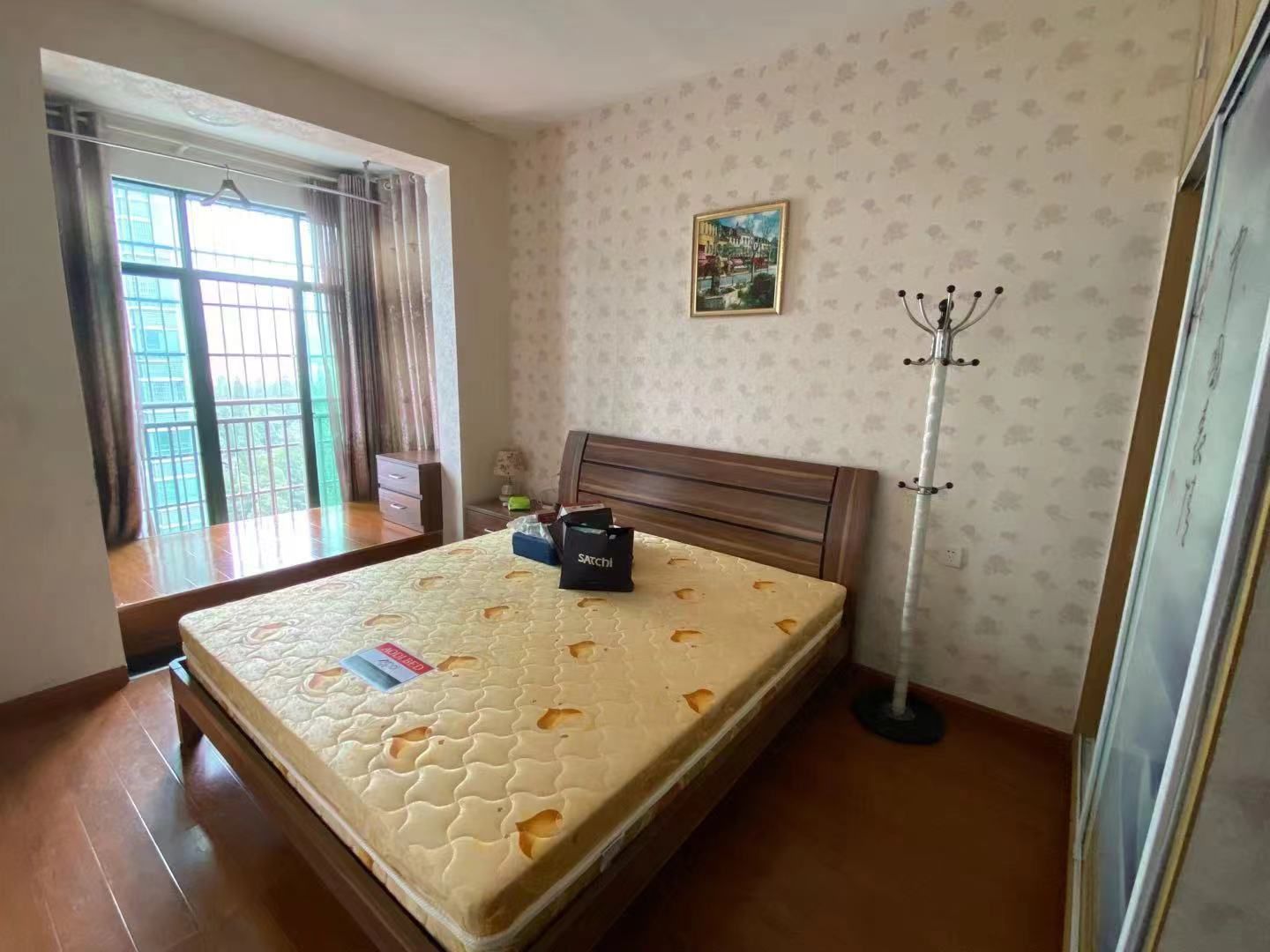 静园小区  2室0厅0卫   1600.00元/月室内图