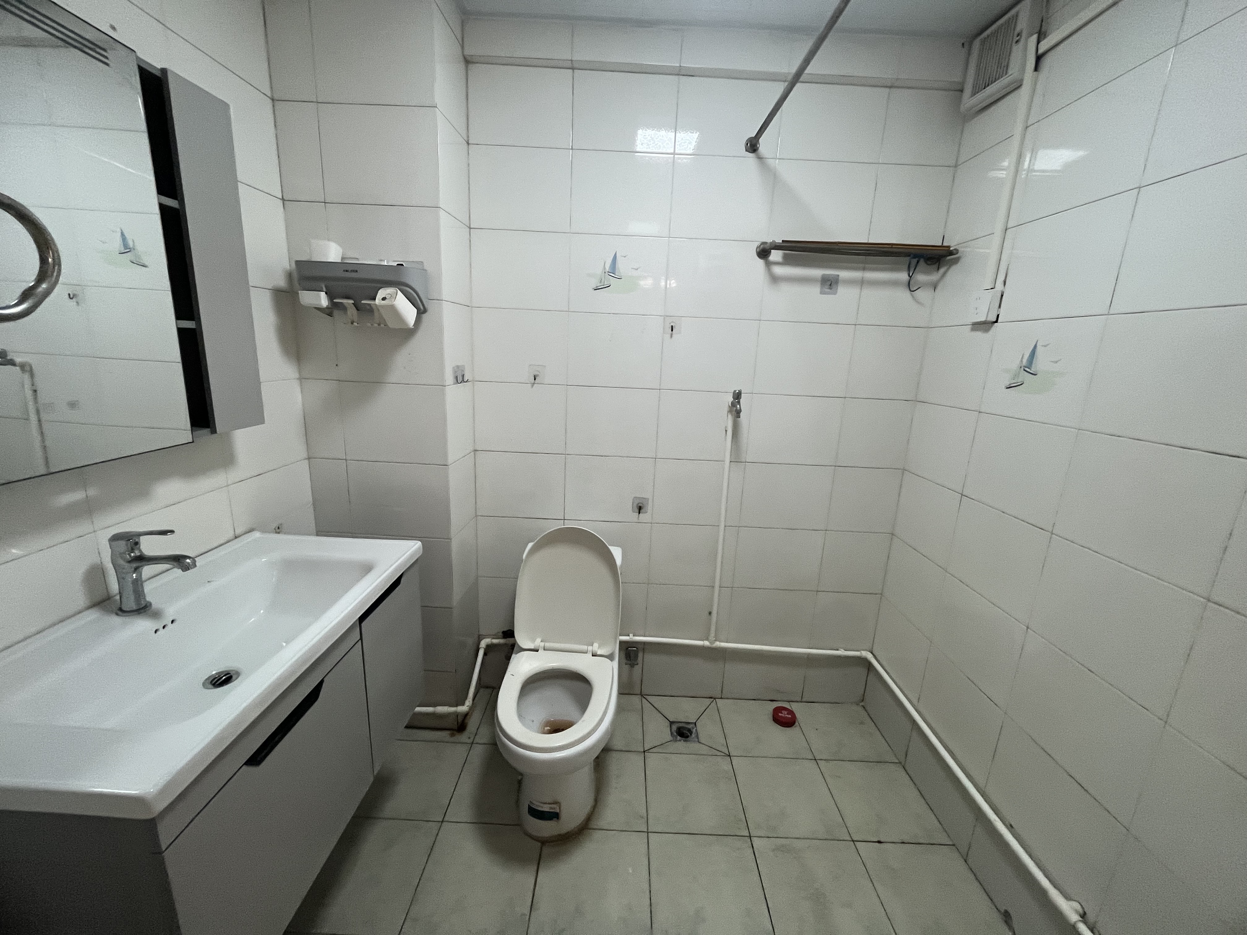 丽都花园 2室1厅1卫 88.0万 丽都花园 2室1厅1卫 88.0万客厅