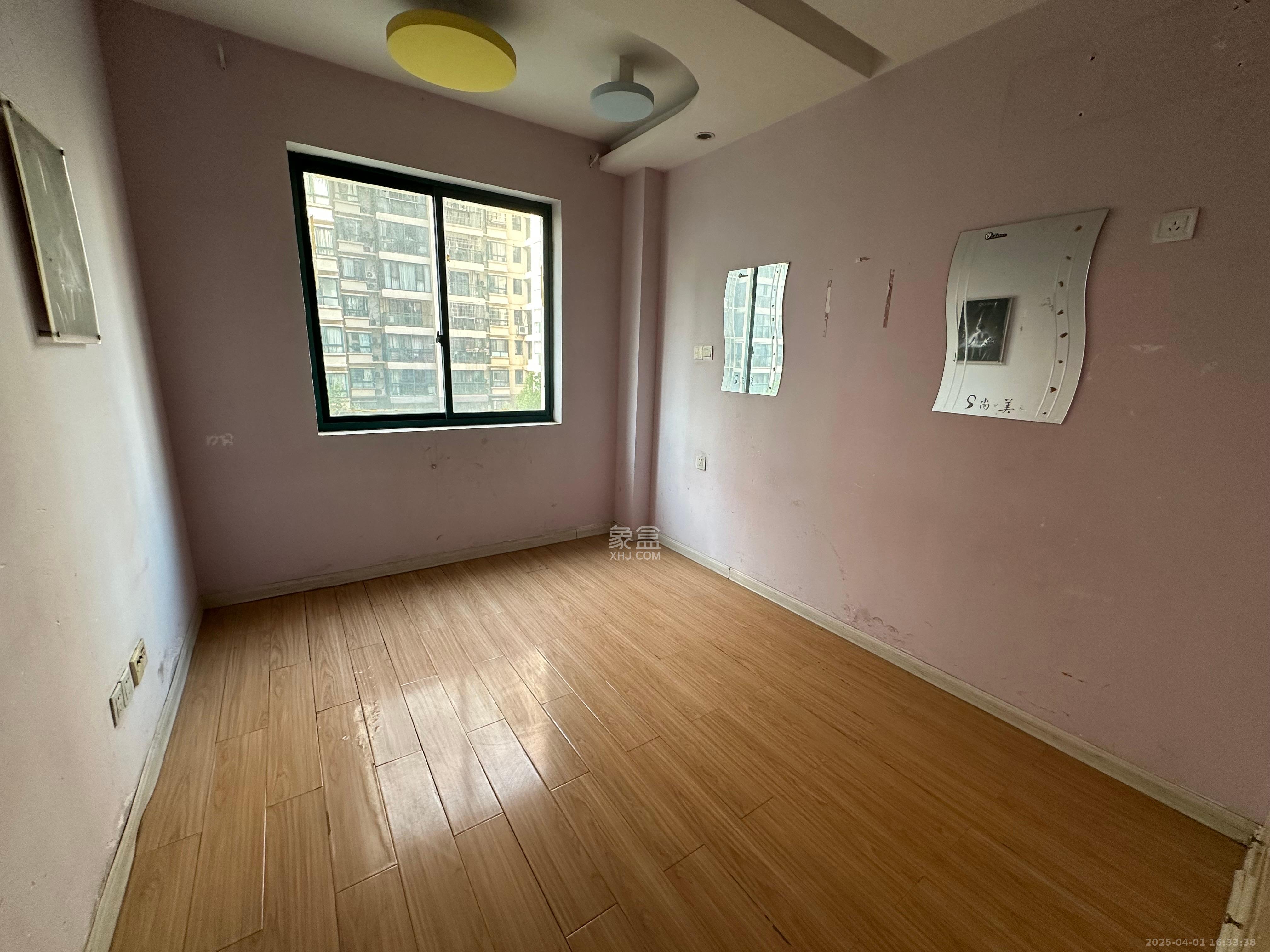 华盛世纪新城 4室2厅2卫 2500.0元/月 华盛世纪新城 4室2厅2卫 2500.0元/月室内图