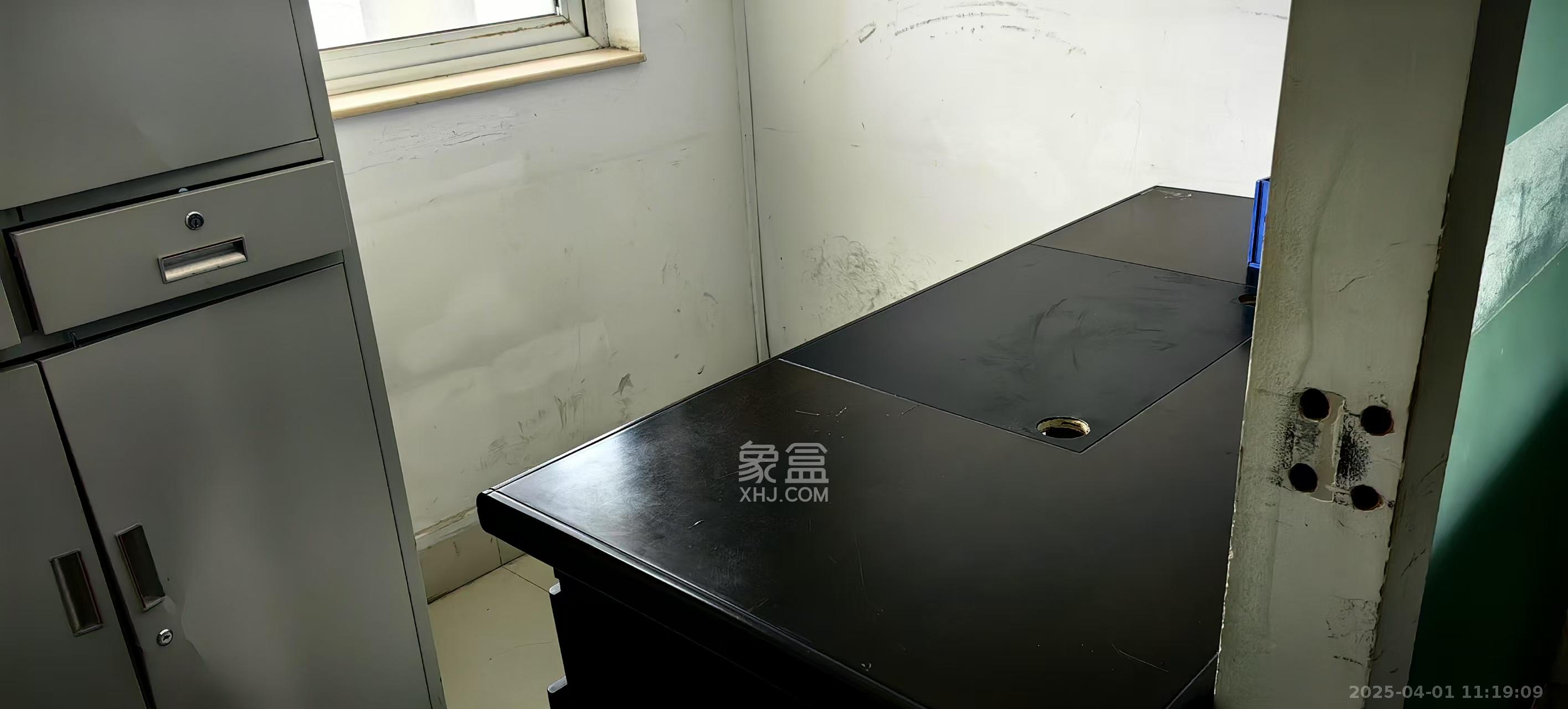 建鸿达现代公寓  2室1厅1卫   2500.00元/月室内图
