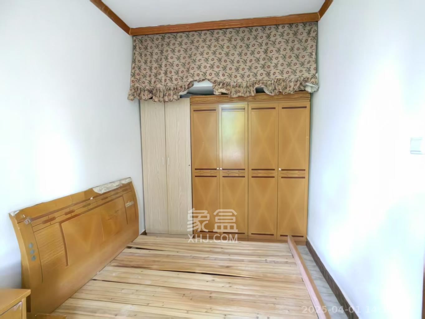 丽臣小区  1室1厅1卫   1000.00元/月