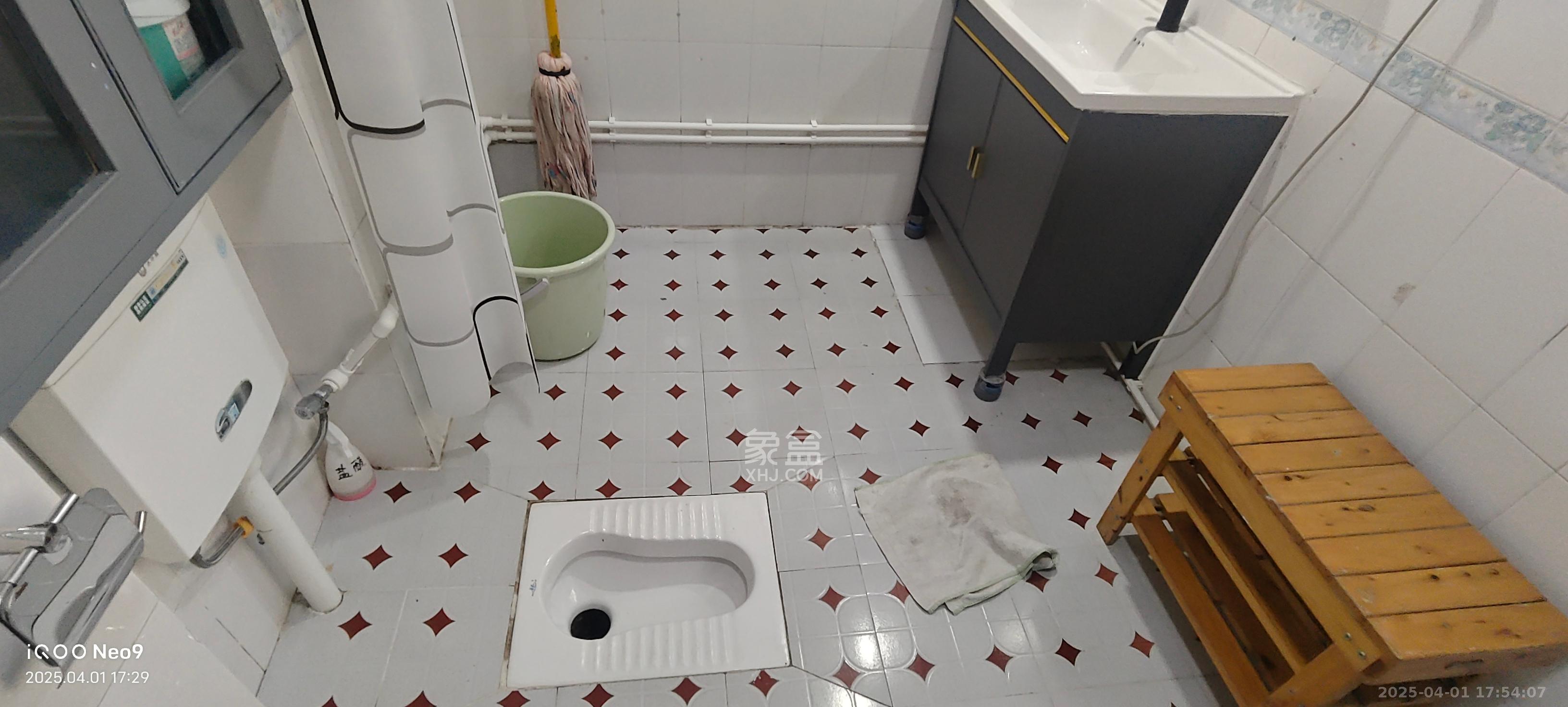 亚细亚大厦  2室2厅1卫   2400.00元/月室内图