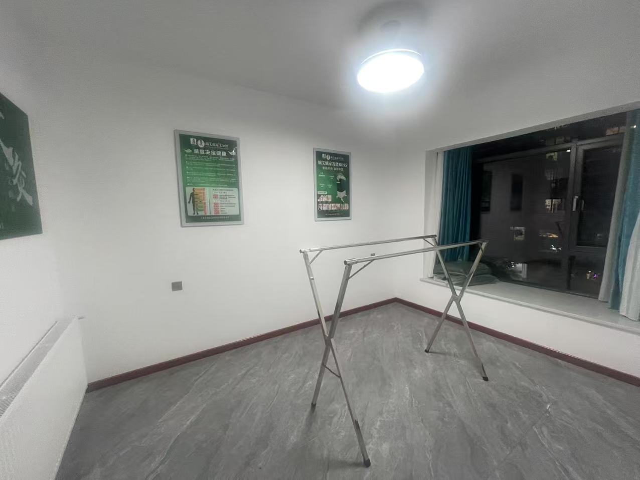 罗家小区西区  3室1厅1卫    1200.0元/月室内图