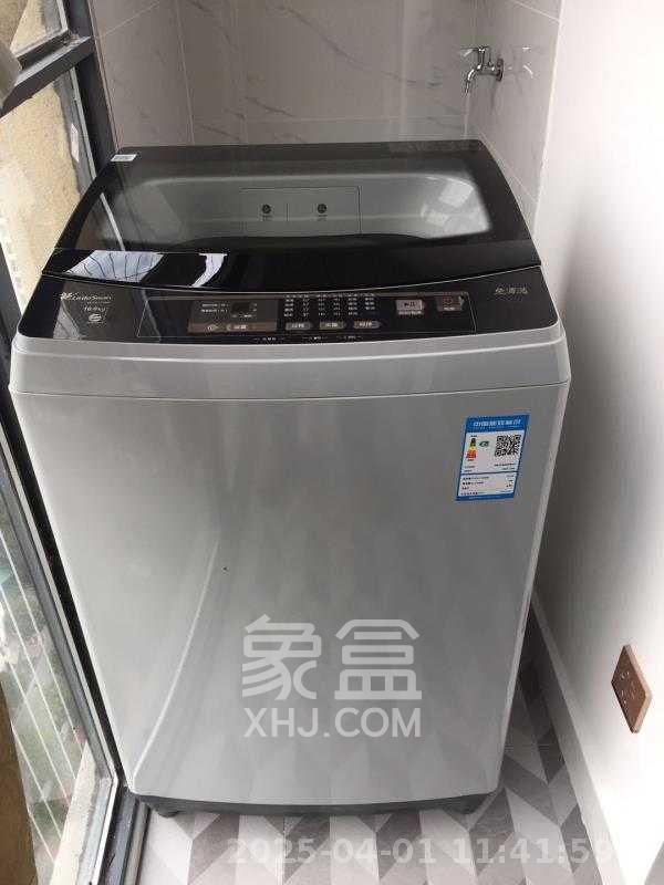 美林美寓  2室1厅1卫   2500.00元/月室内图