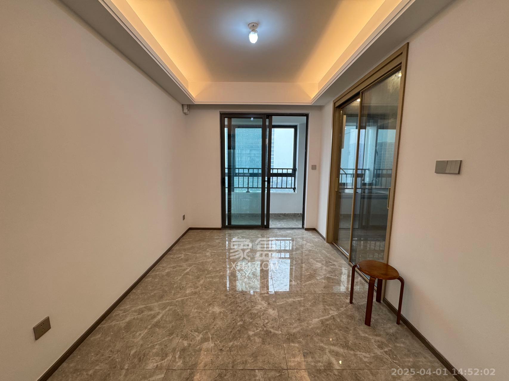 复地滨江金融中心 4室2厅1卫 5500.0元/月 复地滨江金融中心 4室2厅1卫 5500.0元/月室内图