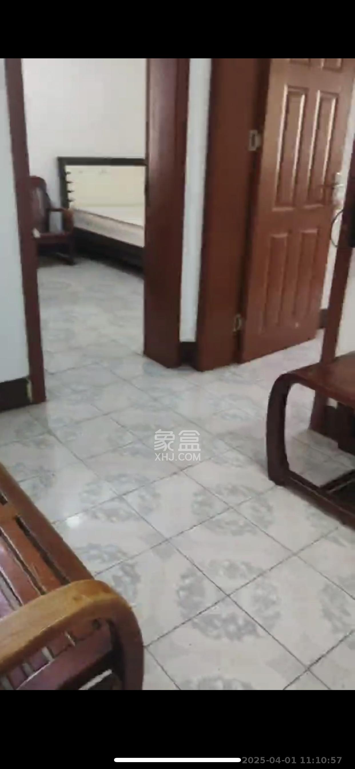 银宫宿舍 1室0厅0卫 1700.0元/月 银宫宿舍 1室0厅0卫 1700.0元/月室内图