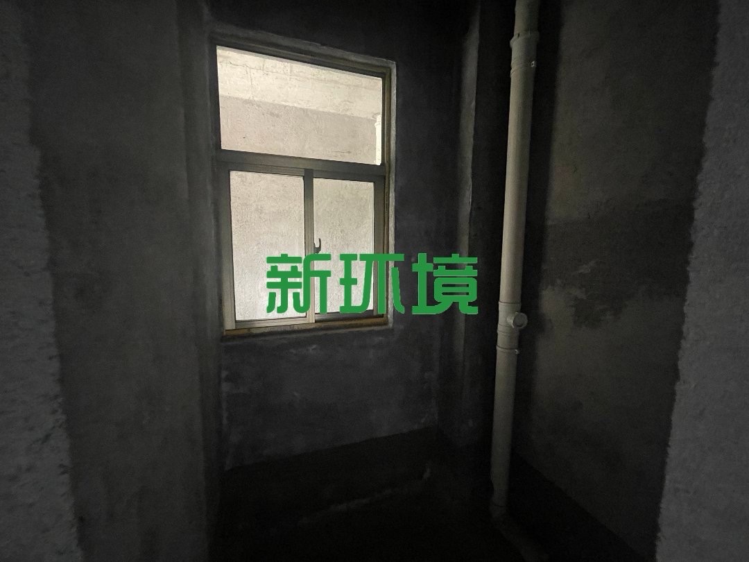 西溪美景  3室2厅2卫   56.00万客厅