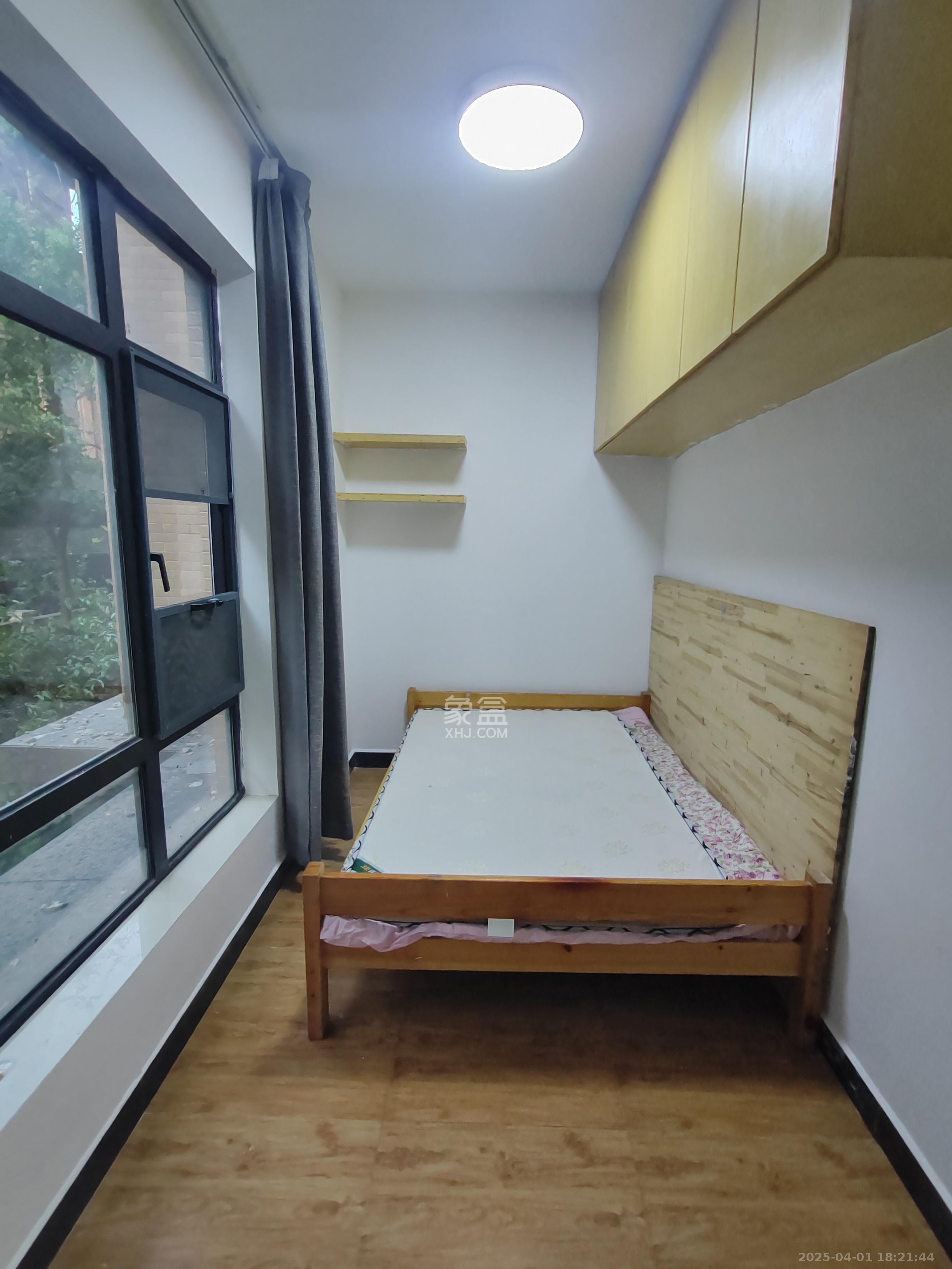 湘域城邦（湘域国际中心）  1室1厅1卫   2200.00元/月室内图