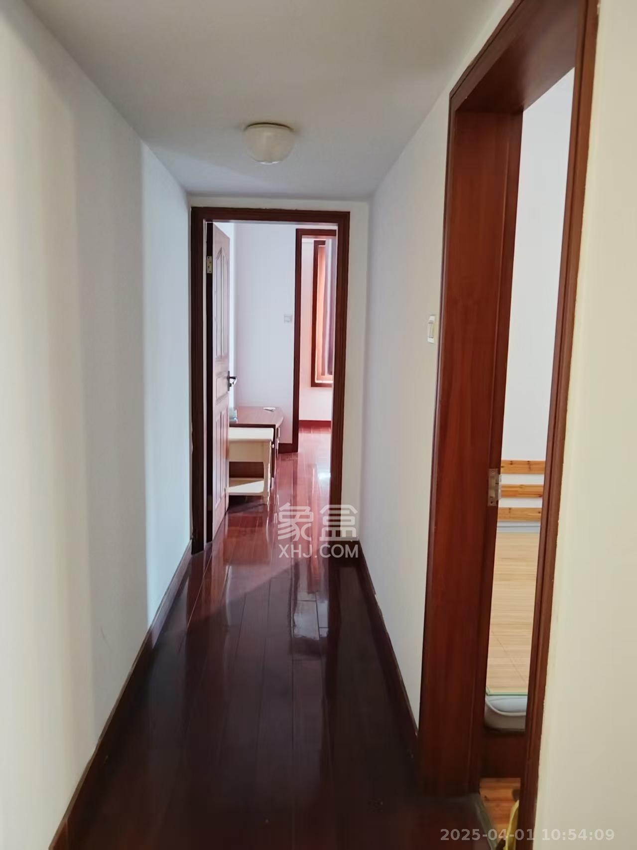 长勘小区 2室2厅1卫 2300.0元/月 长勘小区 2室2厅1卫 2300.0元/月室内图